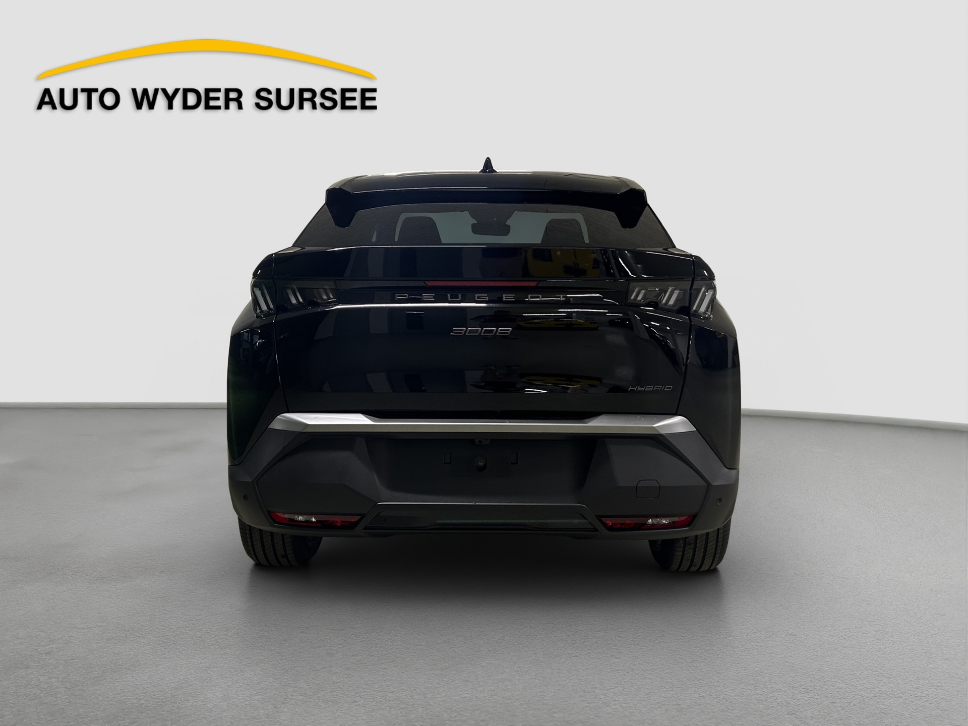 PEUGEOT 3008 1.2 Hybrid Allure Premium-image-4