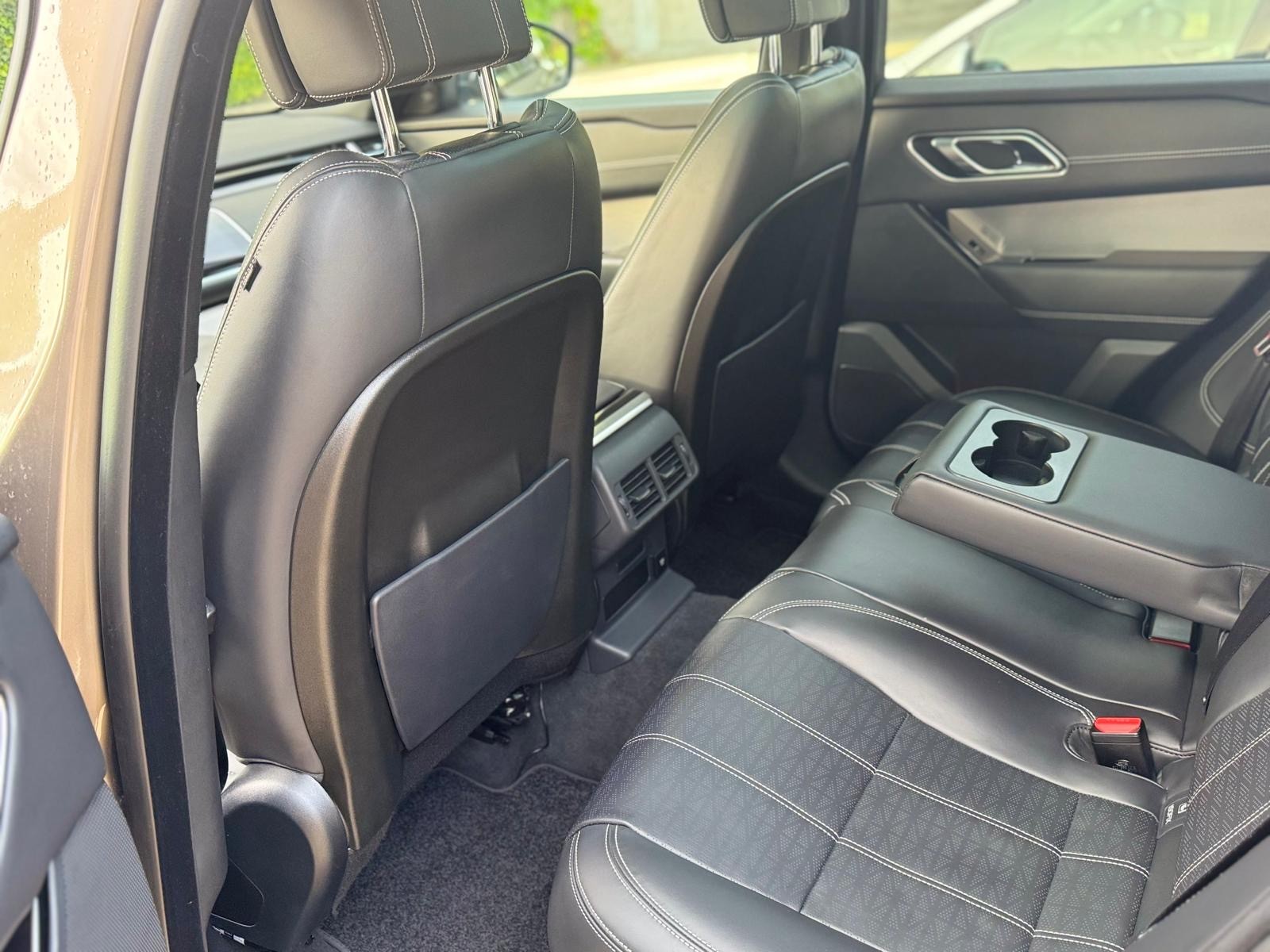 LAND ROVER Range Rover Velar R-Dynamic D 300 SE Automatic-image-8