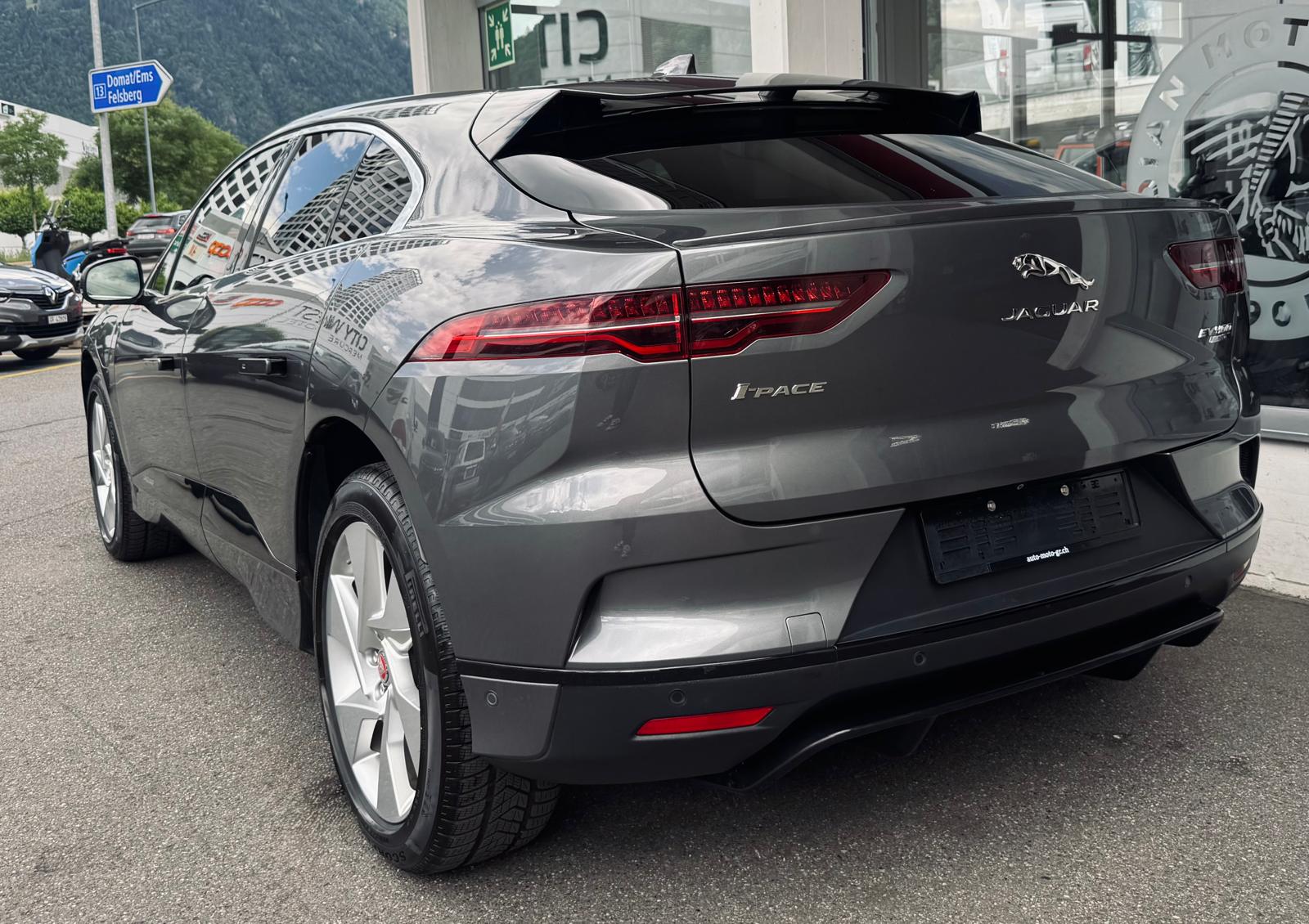 JAGUAR I-Pace EV400 SE AWD-image-3