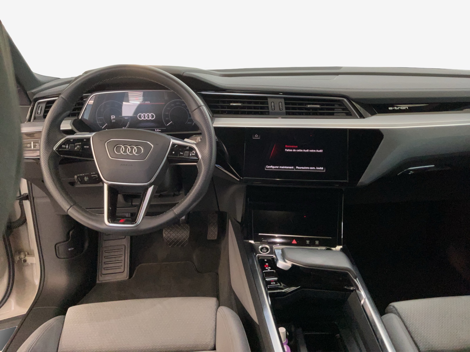 AUDI e-tron 55 Advanced quattro-image-8