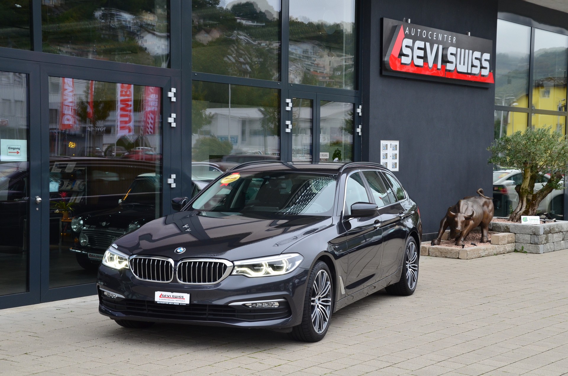 BMW 530i Touring Steptronic*Frisch ab MFK,1 Jahr oder 20'000km Garantie*-image-8