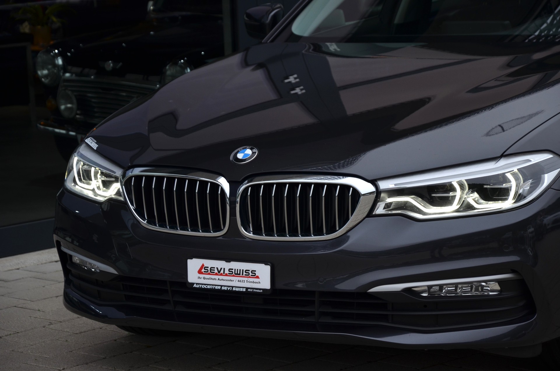 BMW 530i Touring Steptronic*Frisch ab MFK,1 Jahr oder 20'000km Garantie*-image-9