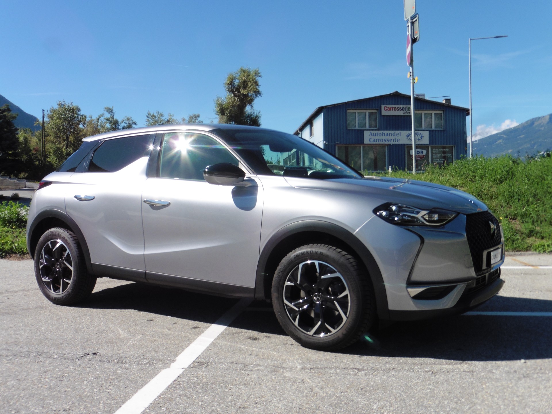 DS AUTOMOBILES DS 3 Crossback 1.2 PureTech SO Chic EAT8-showroom-element-2