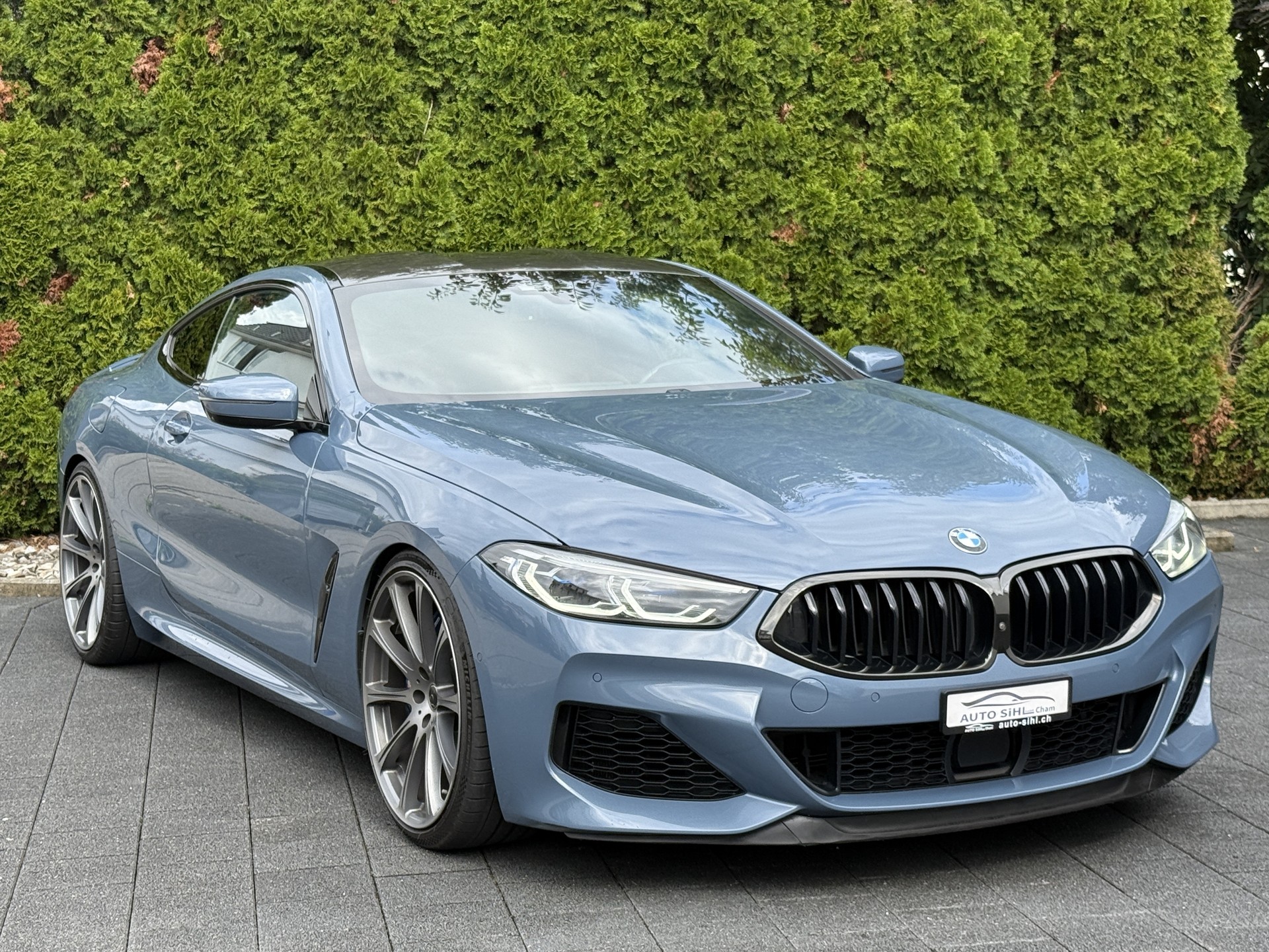 BMW M850i xDrive Steptronic-image-5
