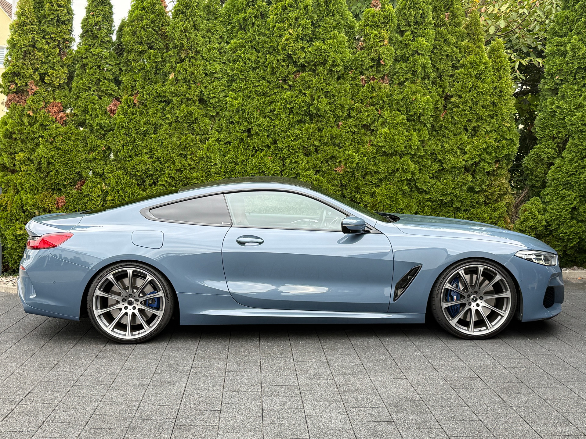 BMW M850i xDrive Steptronic-image-9