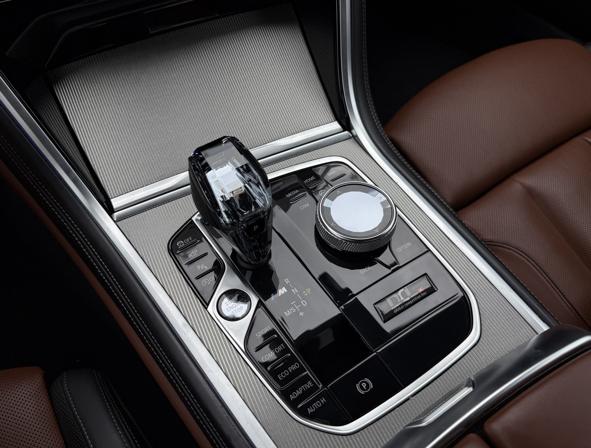 BMW M850i xDrive Steptronic-image-21