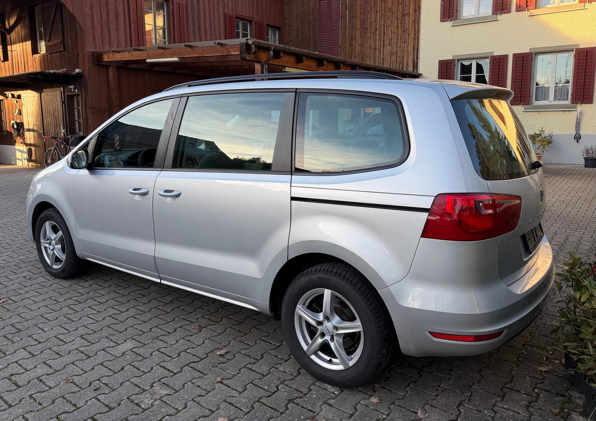 SEAT Alhambra 1.4 TSI Reference Eco-image-4