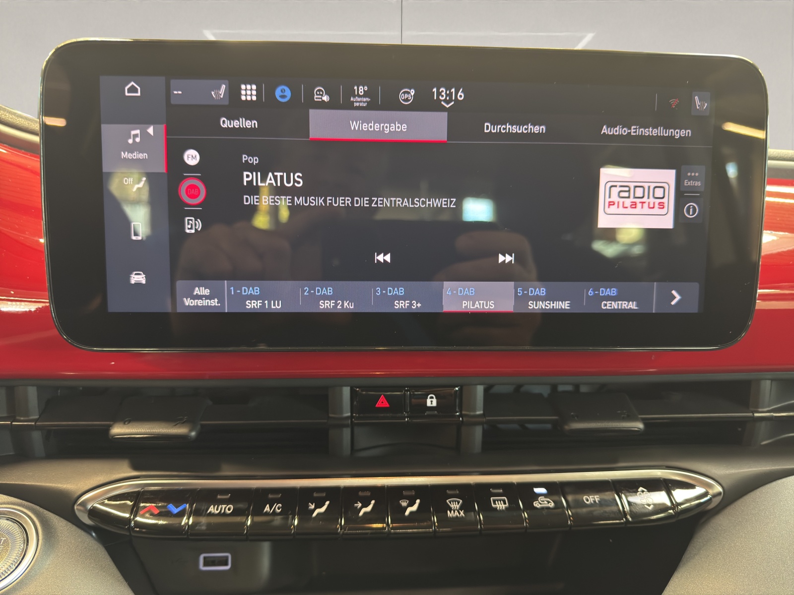 FIAT 500 Red Swiss Edition-image-9