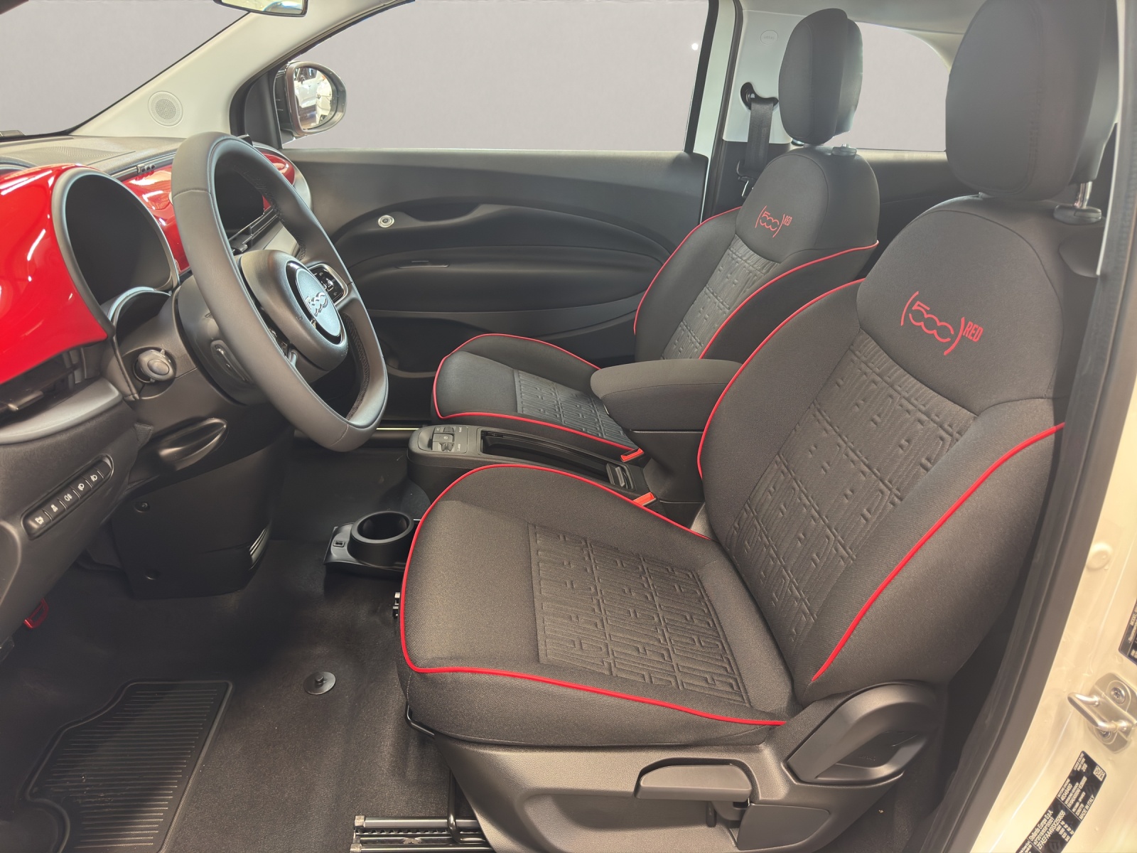 FIAT 500 Red Swiss Edition-image-15