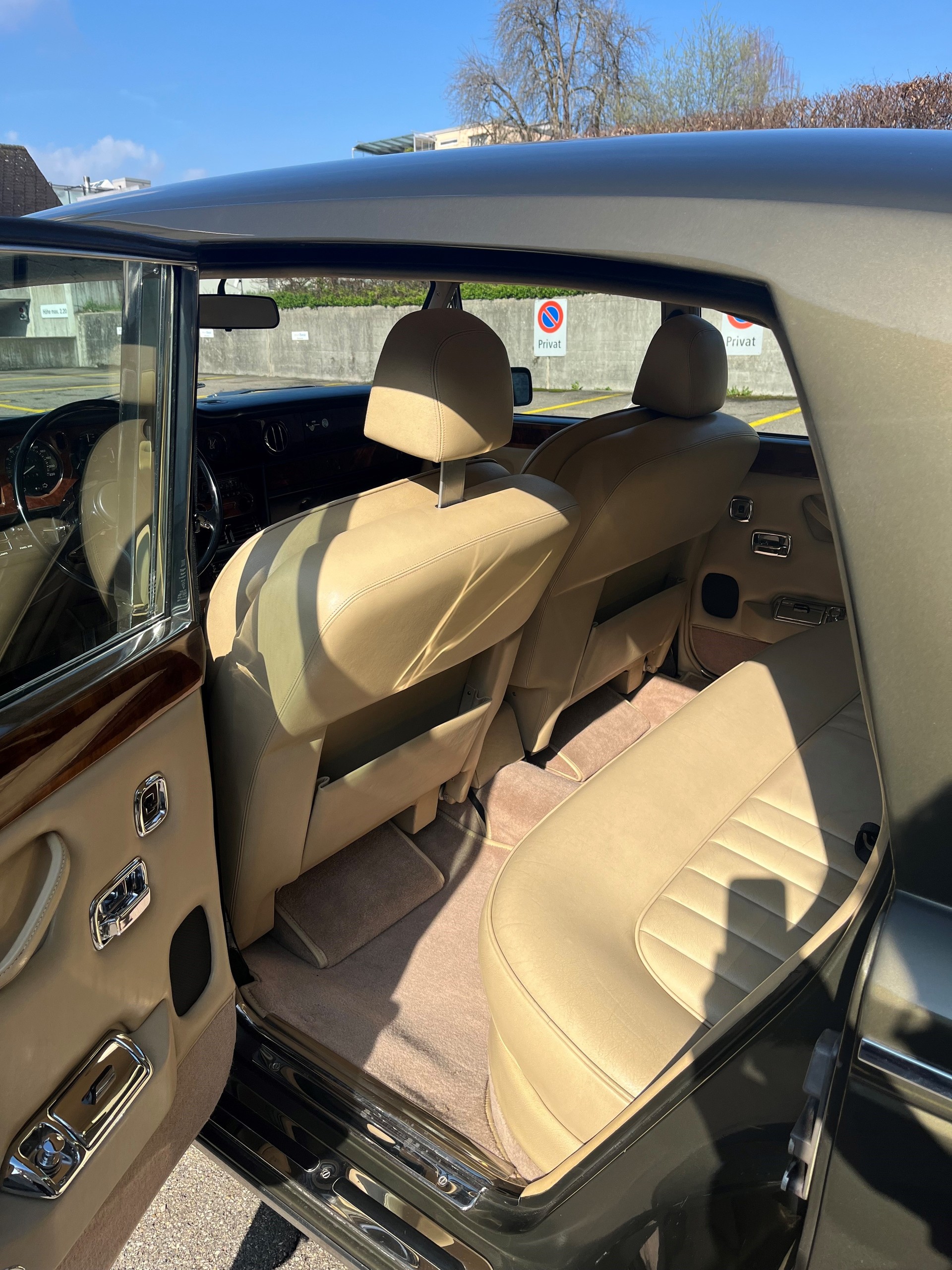 ROLLS-ROYCE Silver Shadow-image-7