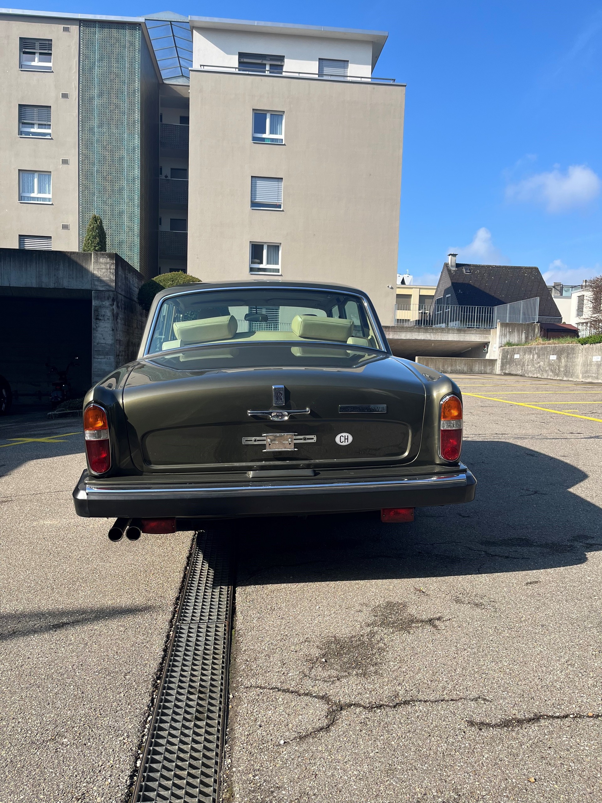 ROLLS-ROYCE Silver Shadow-image-5