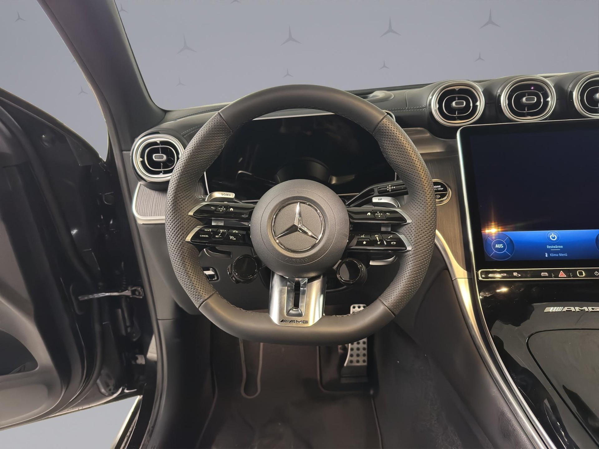 MERCEDES-BENZ GLC 43 AMG Executive Edition 4matic Coupé-image-12
