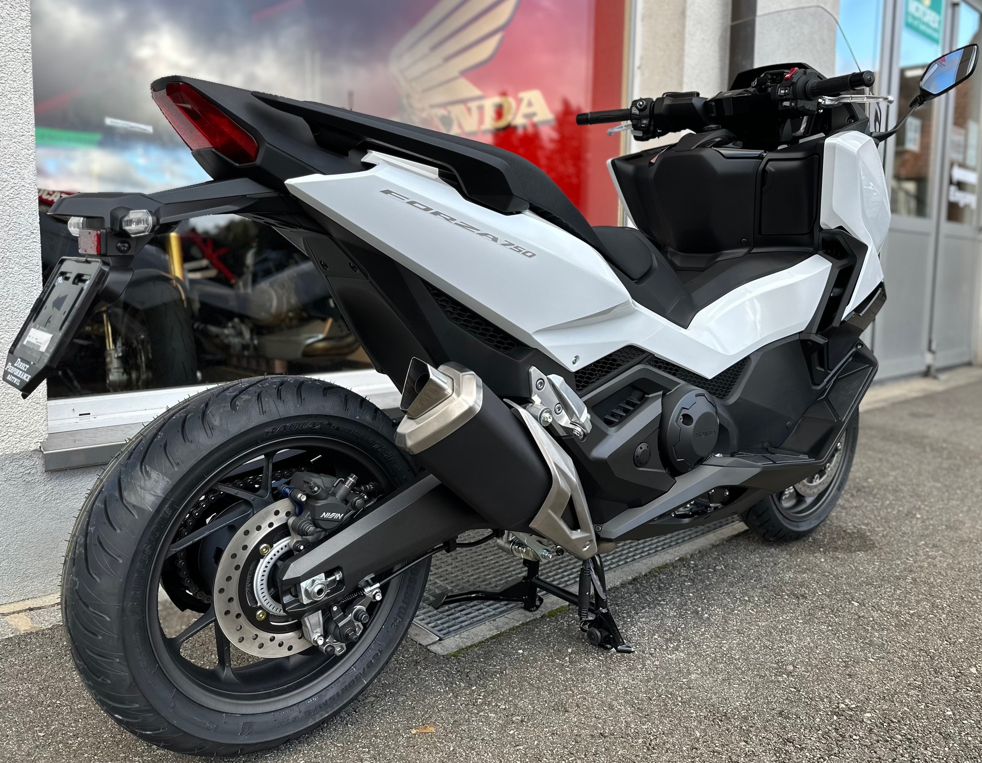 HONDA Honda Forza 750 Modell 2026-showroom-element-2