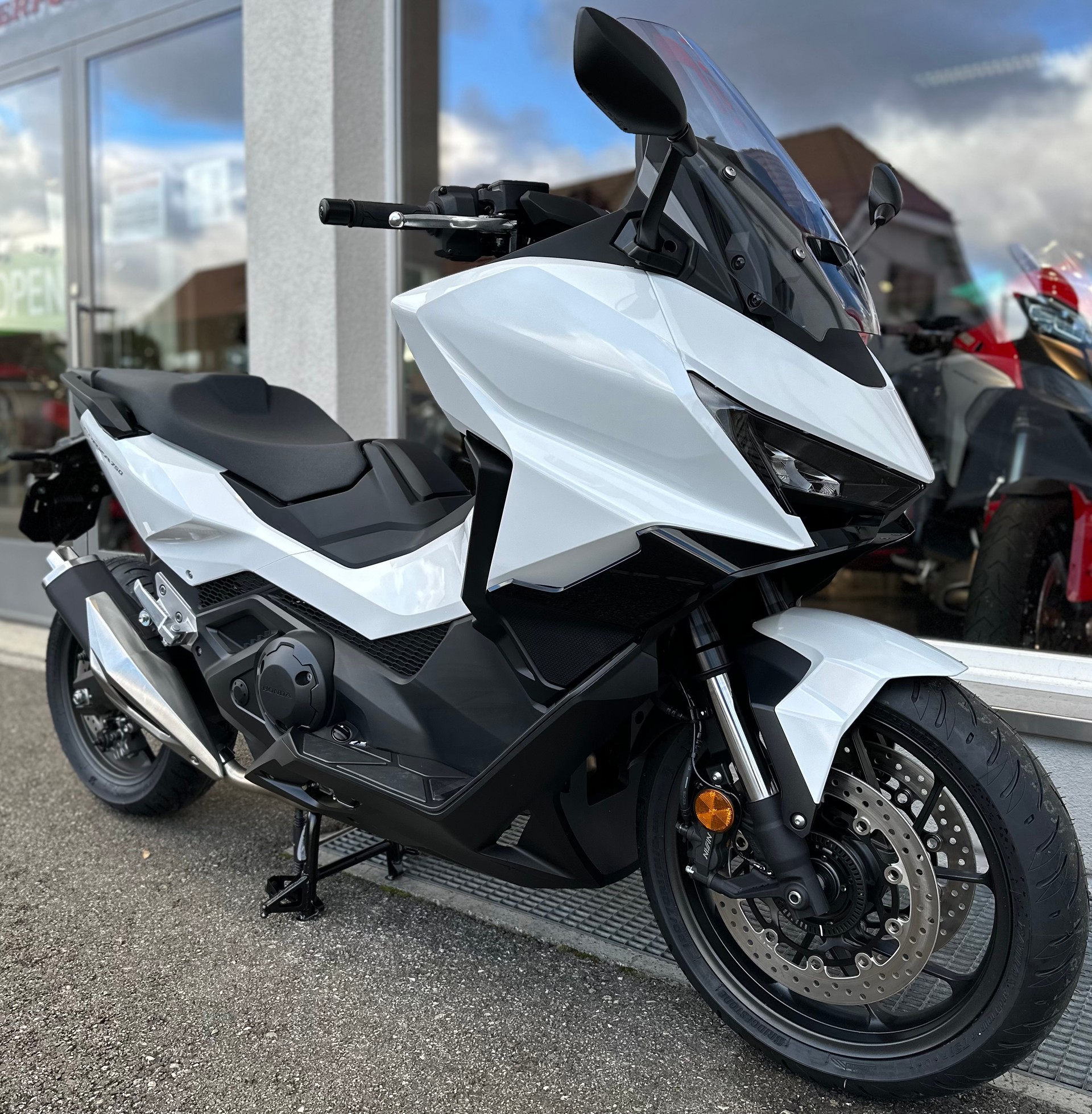 HONDA Honda Forza 750 Modell 2026-image-5