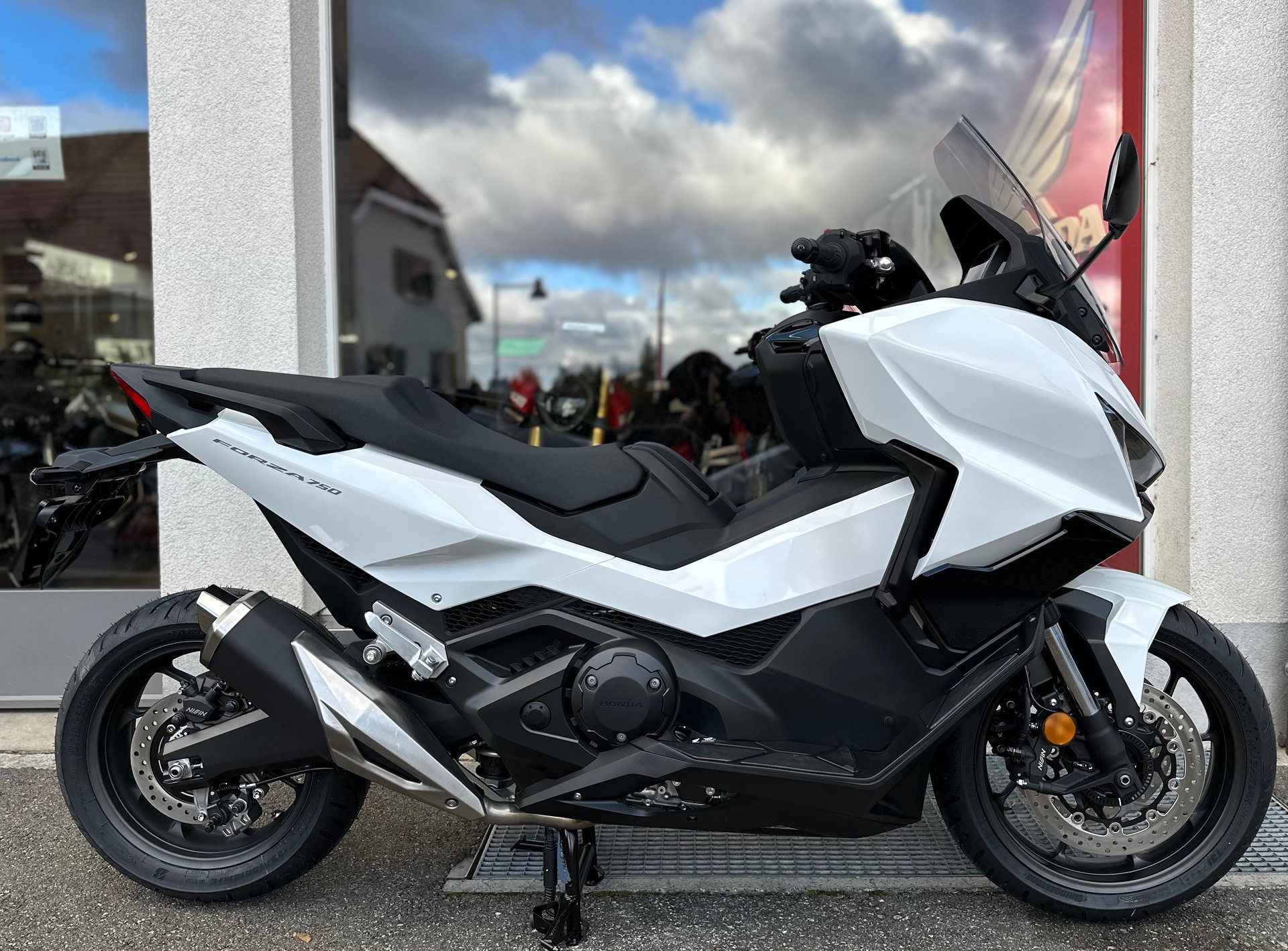 HONDA Honda Forza 750 Modell 2026-image-9