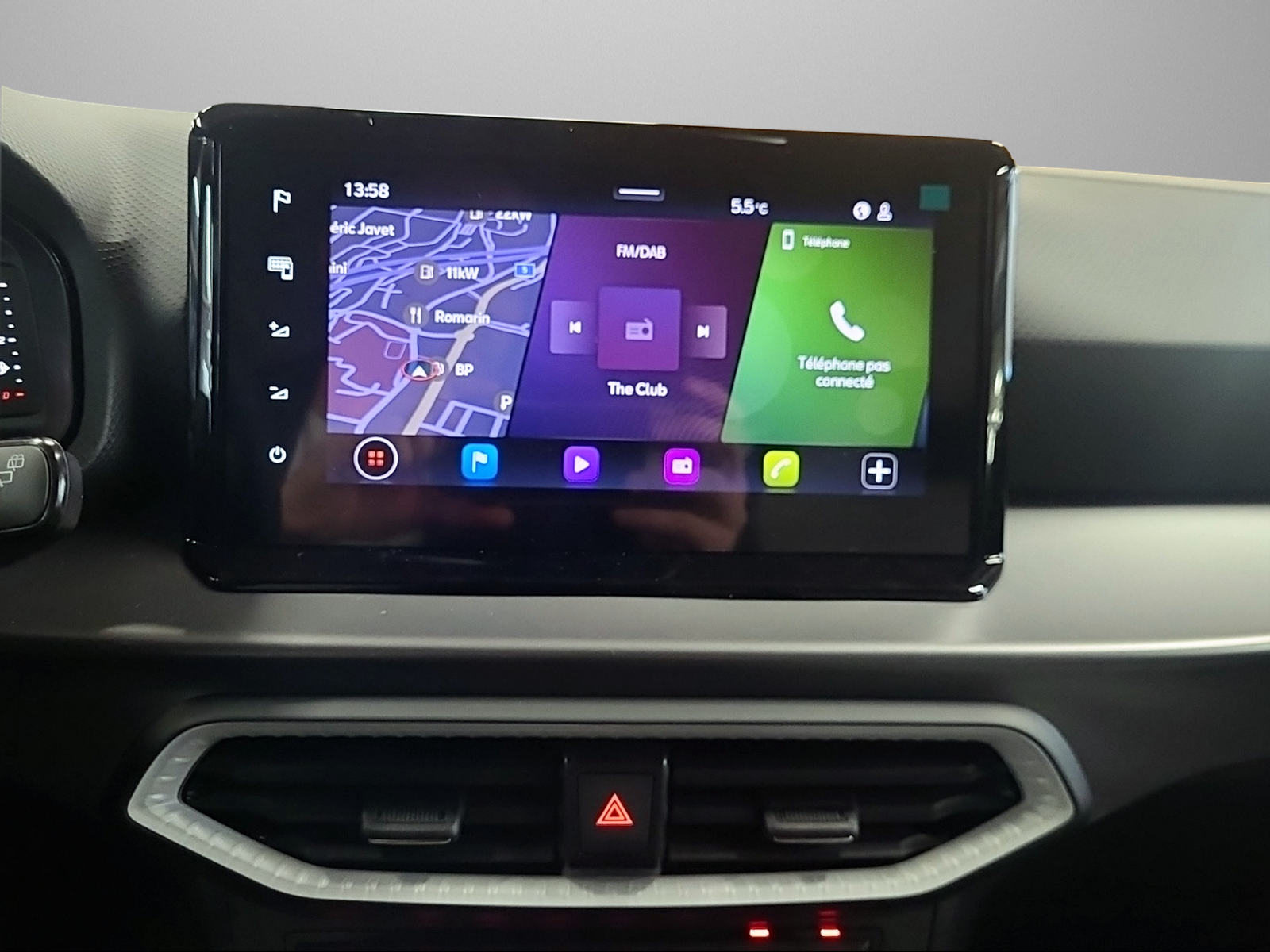 SEAT Arona 1.5 Eco TSI FR DSG-image-10