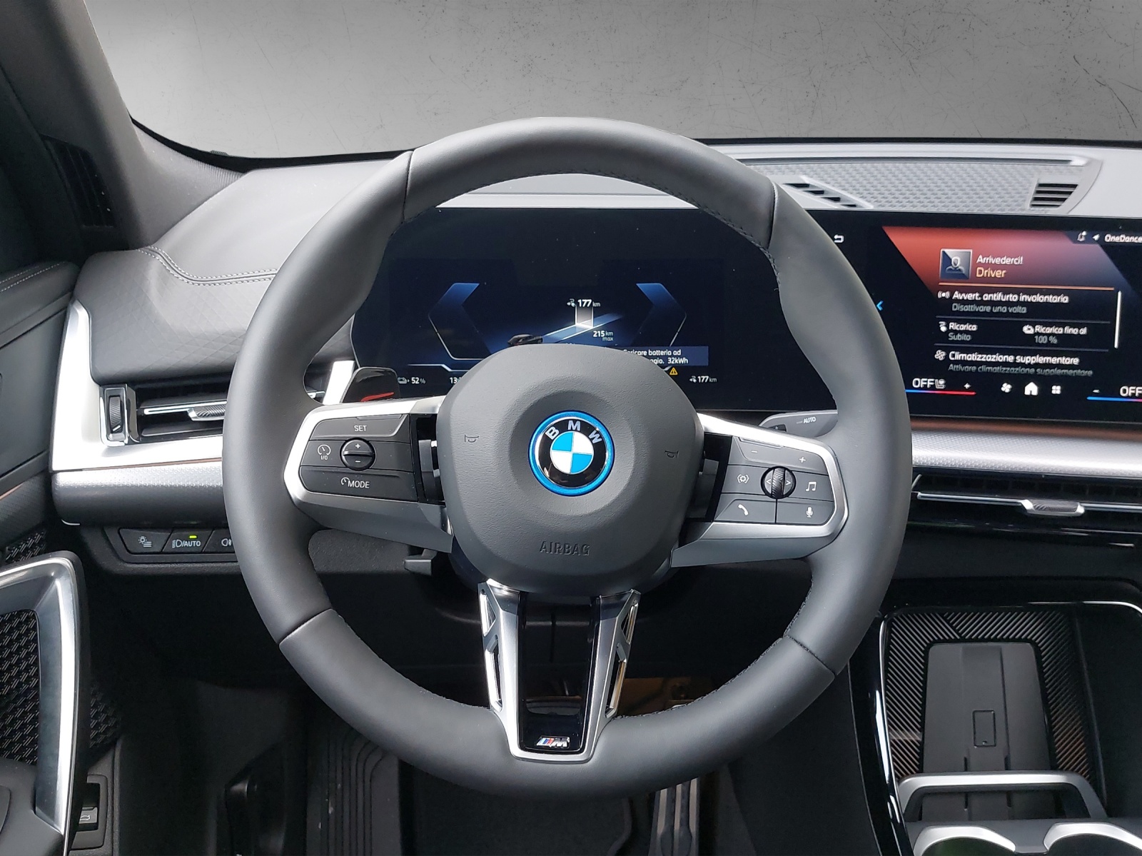 BMW iX2 xDrive 30 M Sport Pro-image-12