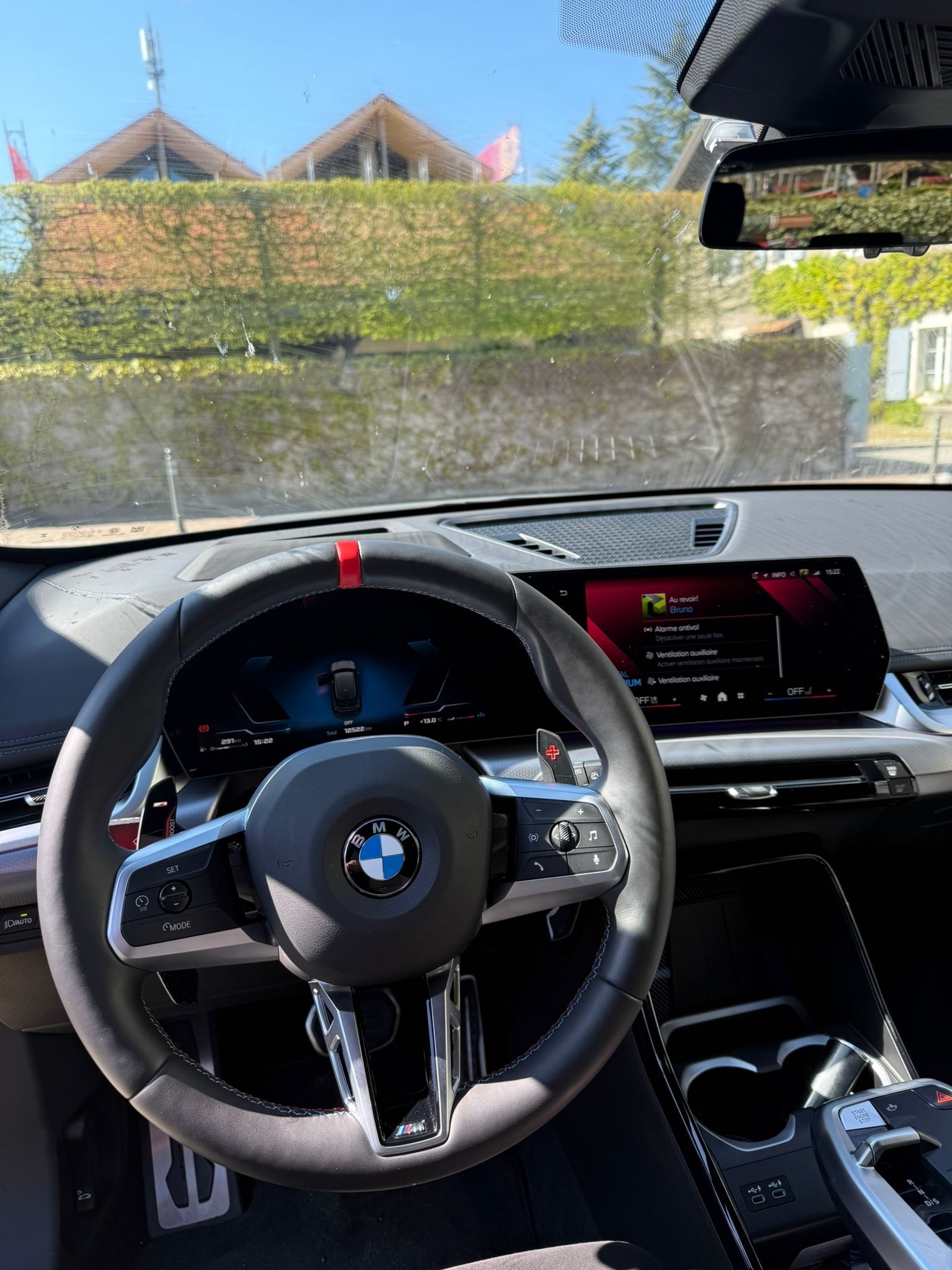 BMW X1 xDrive M35i-image-6