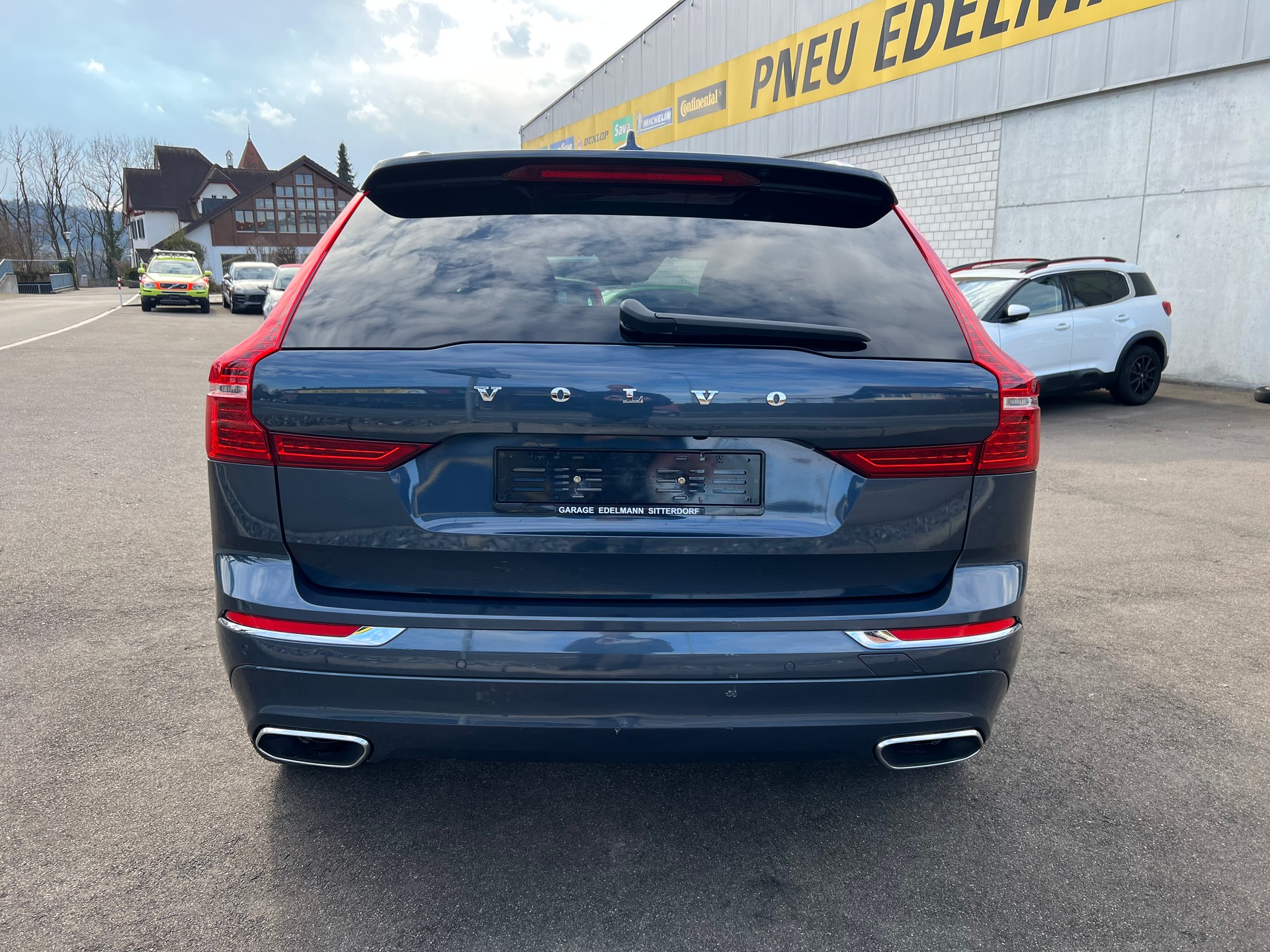 VOLVO XC60 T8 eAWD Inscription Geartronic-image-5