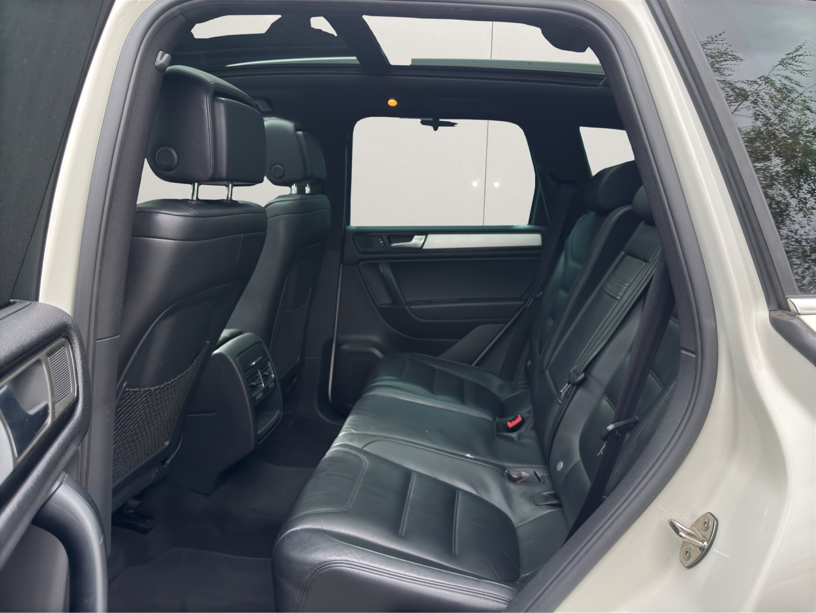 VW Touareg 3.0 TDI BlueMotion Technology Tiptronic-image-11