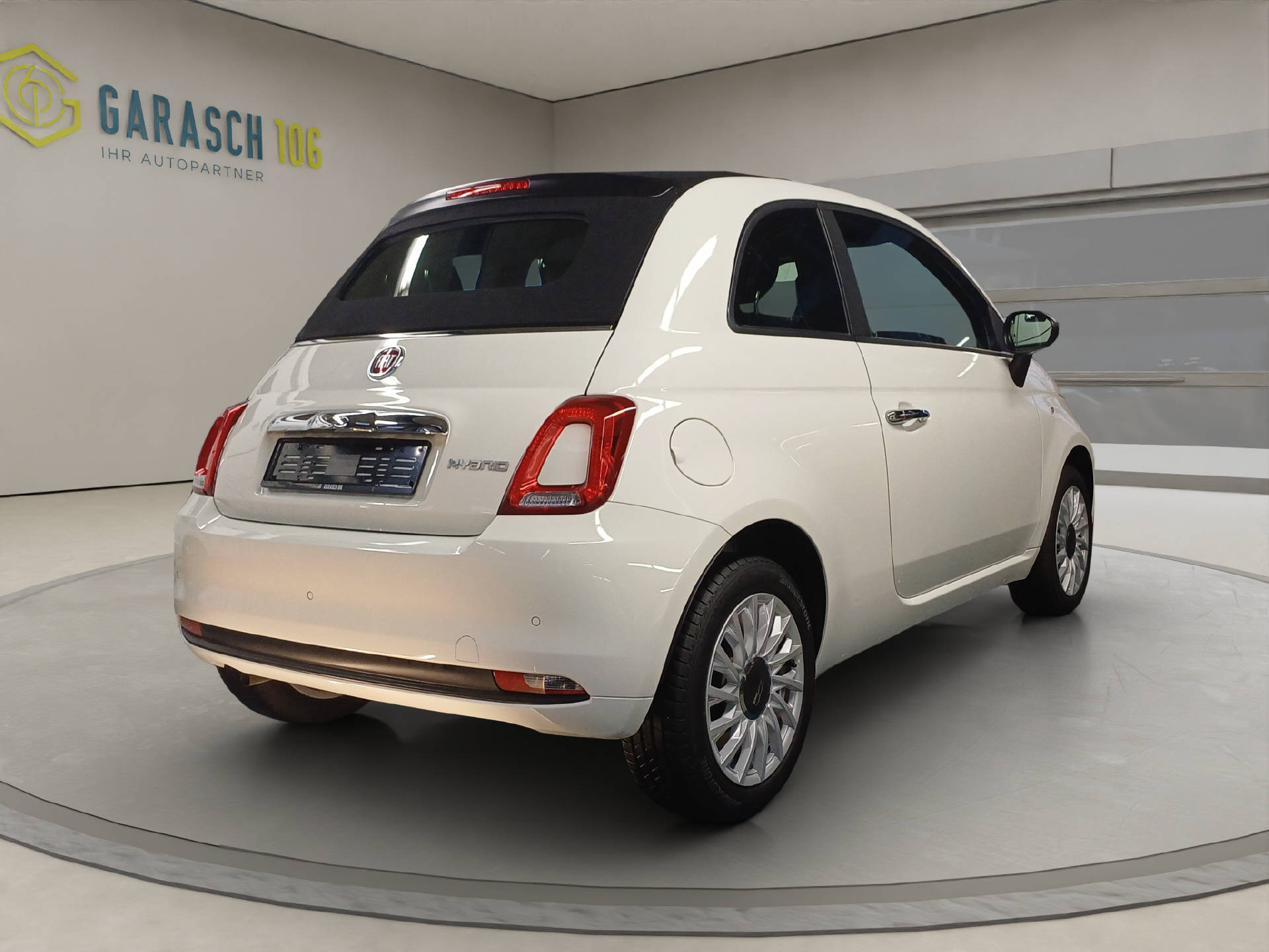 FIAT 500 C 1.0 Hybrid Cult Edition-image-5