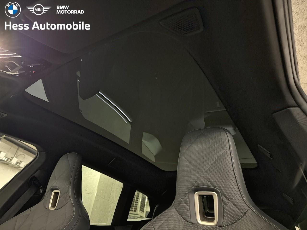 BMW iX M60-image-15