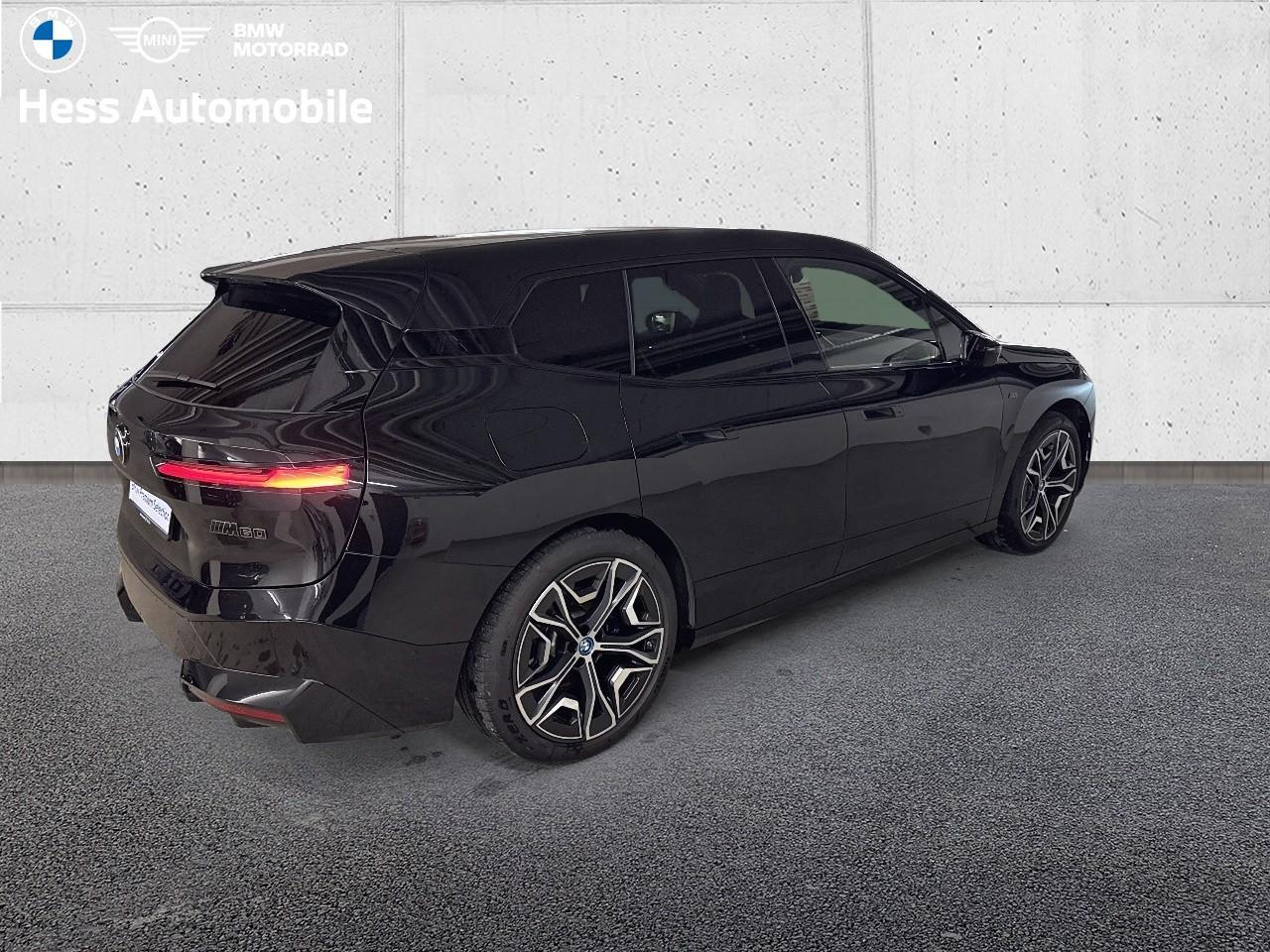 BMW iX M60-image-2