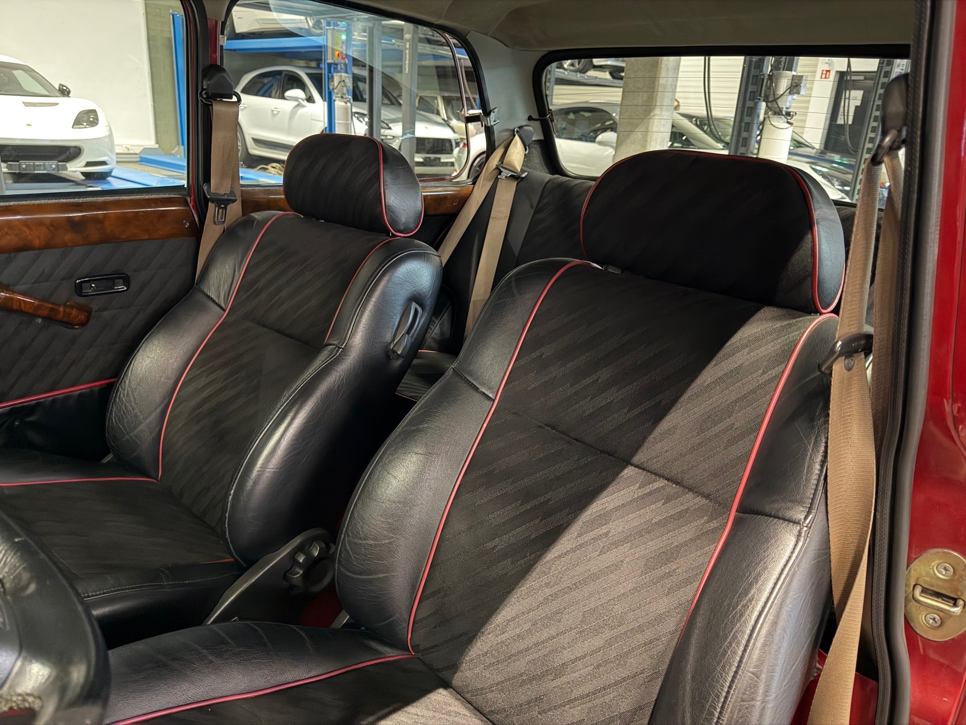 MINI Cooper 1.3i-image-8