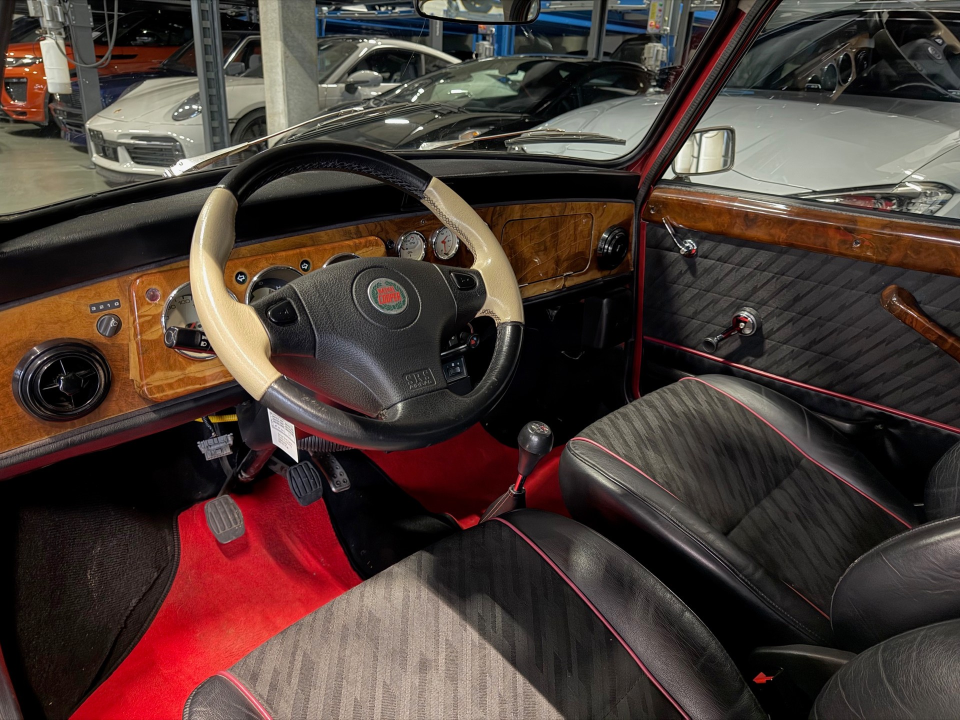MINI Cooper 1.3i-image-7