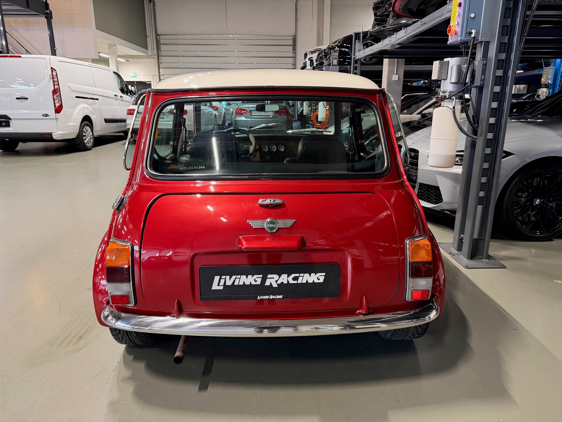 MINI Cooper 1.3i-image-3