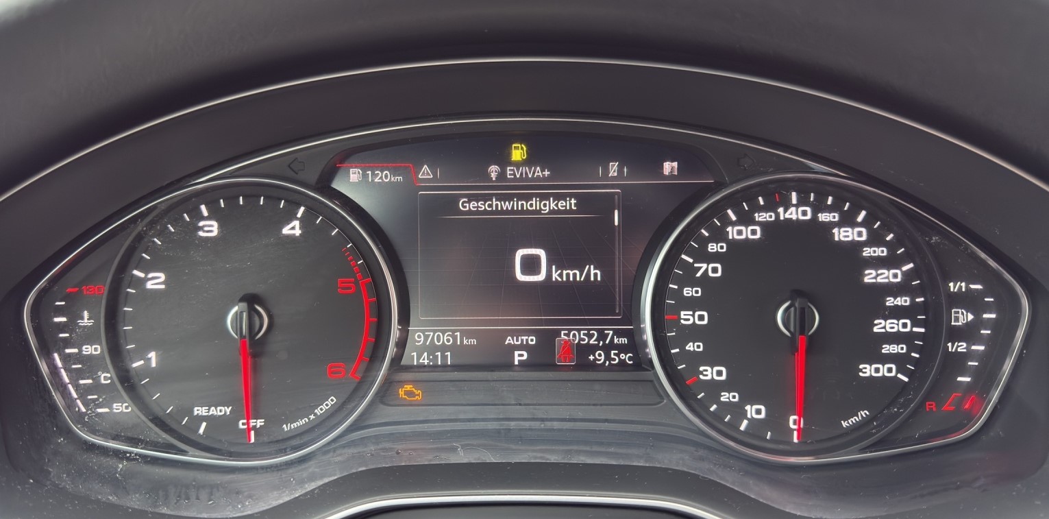 AUDI A4 Avant 40 TDI quattro S-tronic-image-9