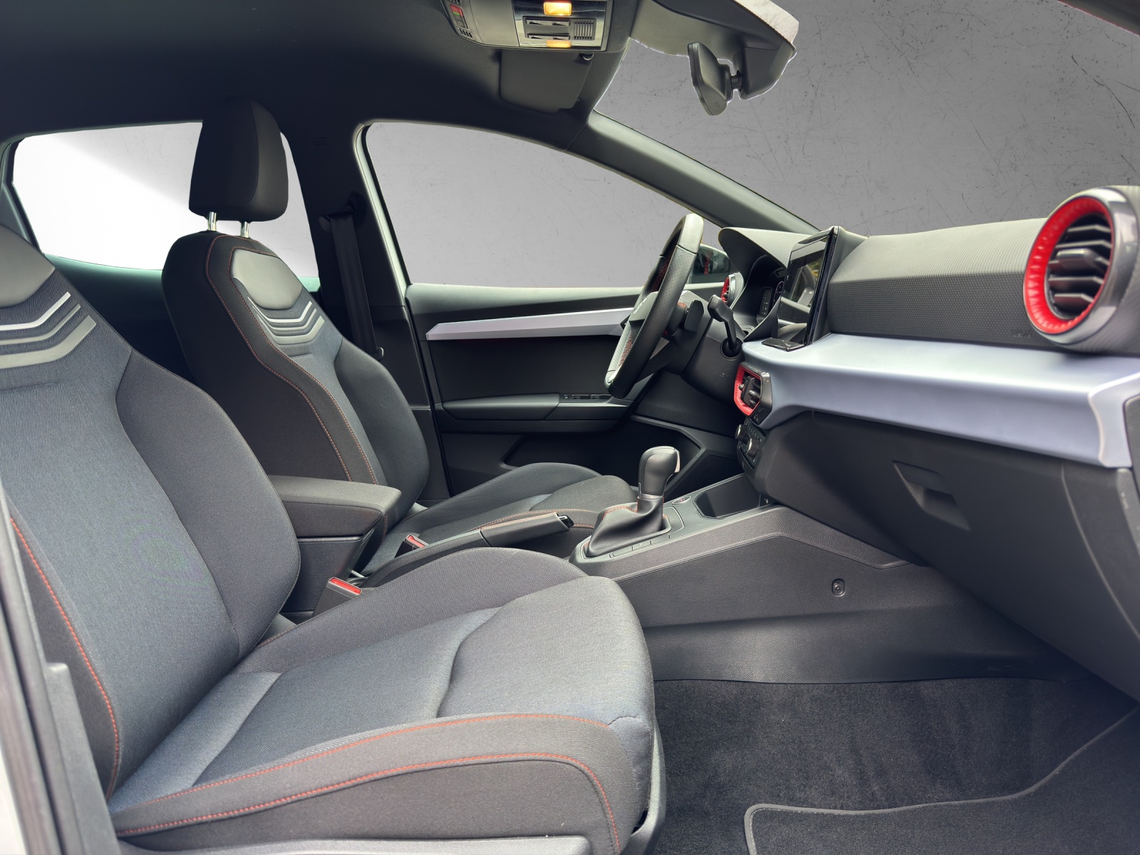 SEAT Ibiza 1.0 EcoTSI FR DSG-image-9