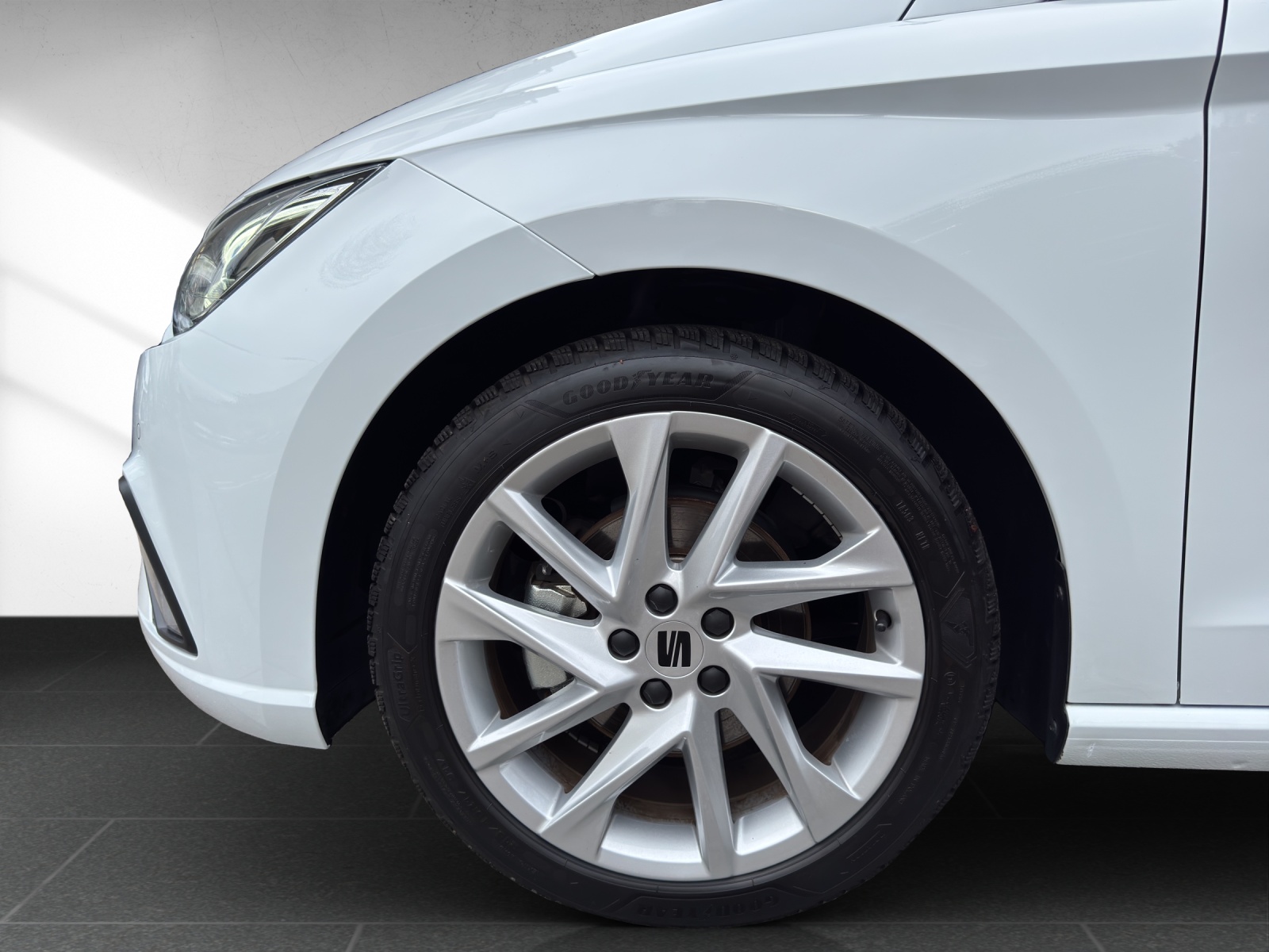 SEAT Ibiza 1.0 EcoTSI FR DSG-image-17