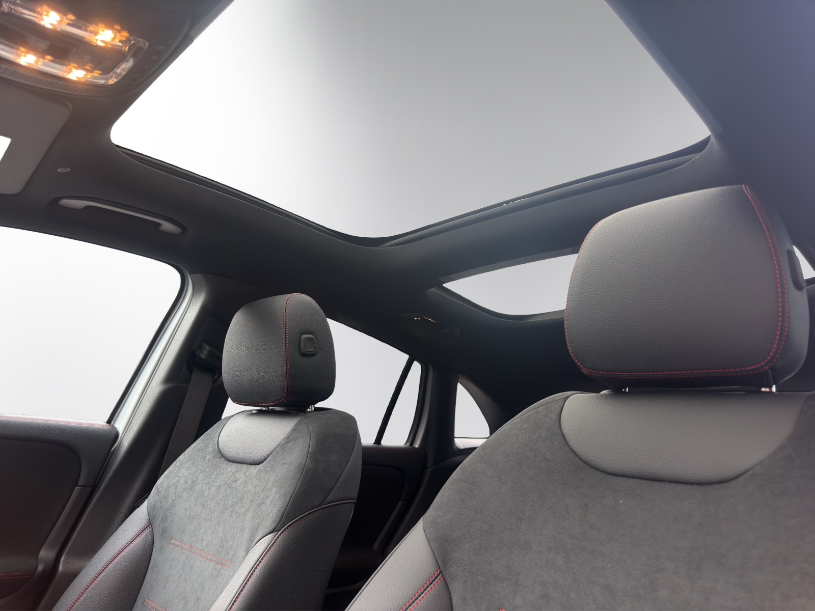 Image MERCEDES-BENZ GLA-220 GLA 220 4Matic 8G-DCT