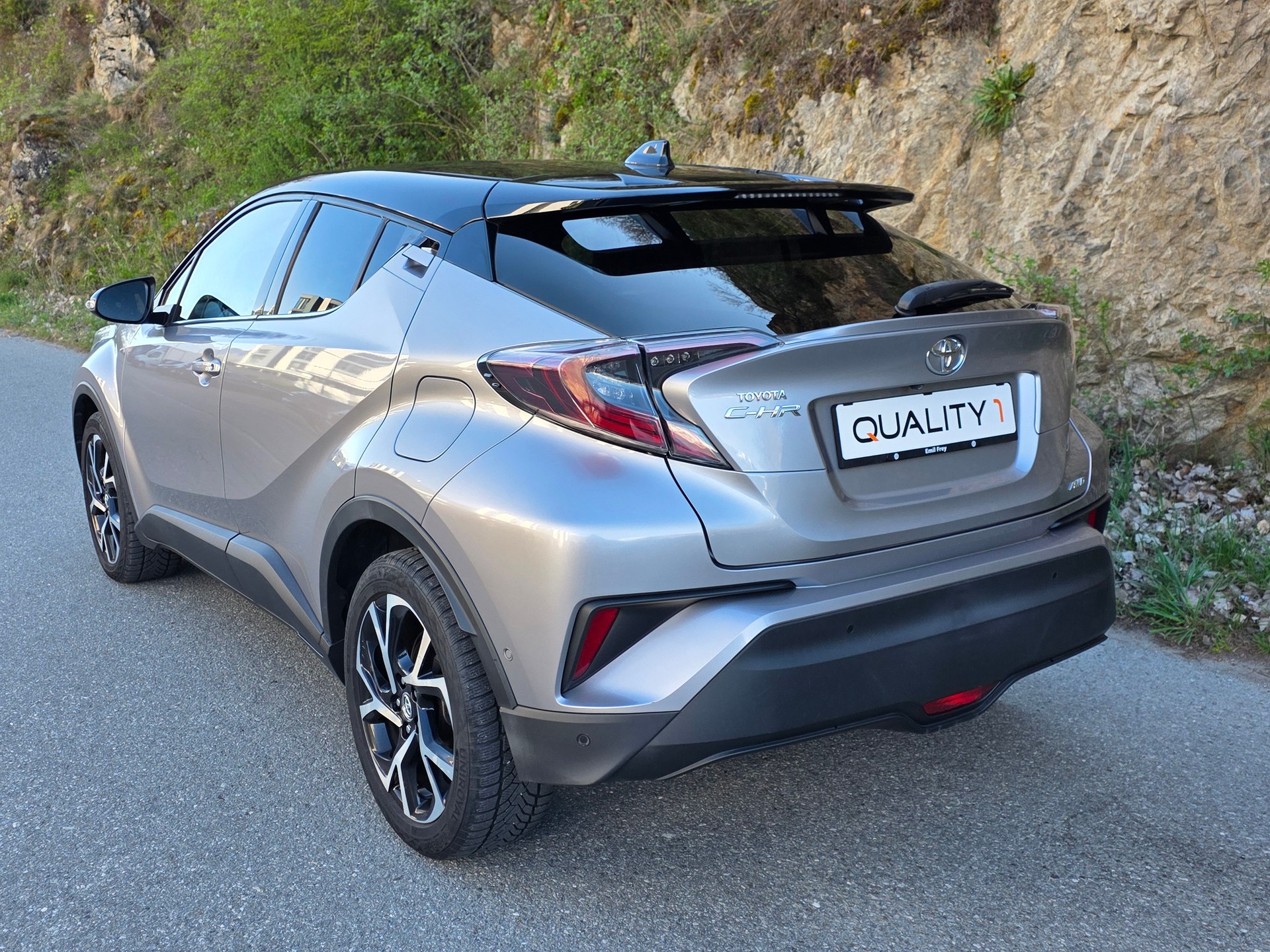 TOYOTA C-HR 1.2 Turbo Style 4WD Multidrive S-image-2