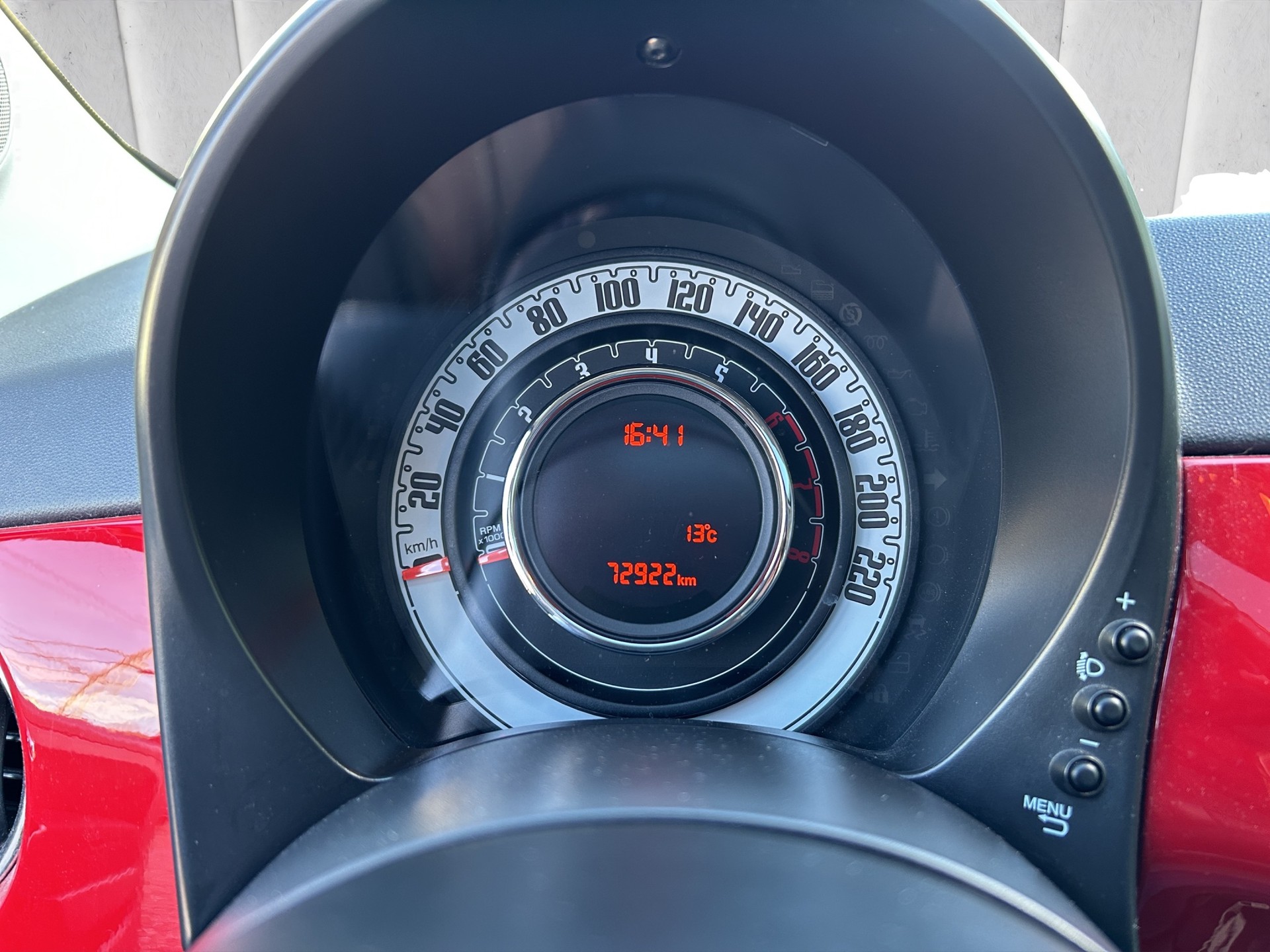 FIAT 500 0.9 Twinair Turbo Lounge-image-12