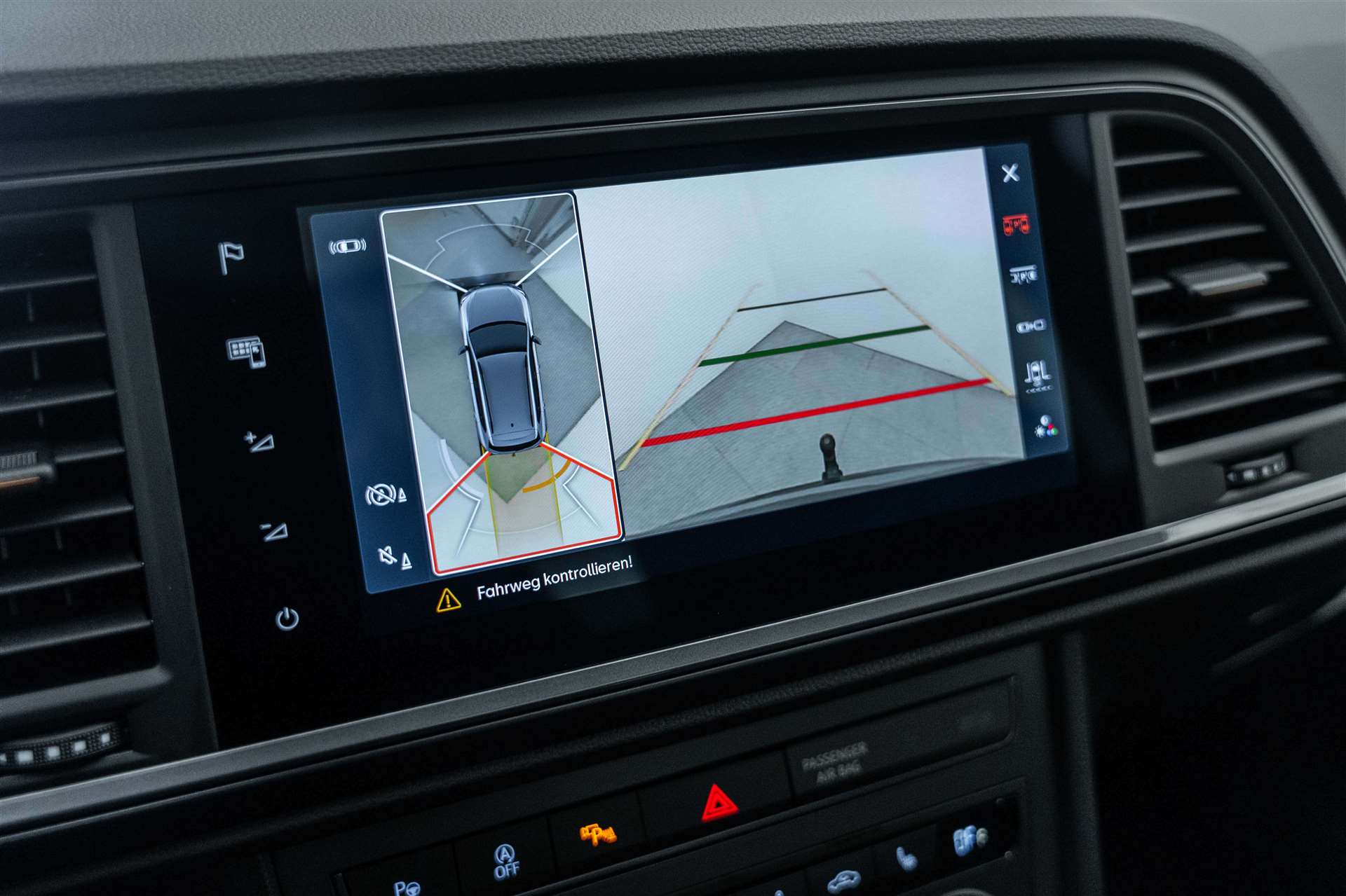 CUPRA Ateca 2.0TSI VZ 4Drive DSG 300PS AHK! Pano!-image-19
