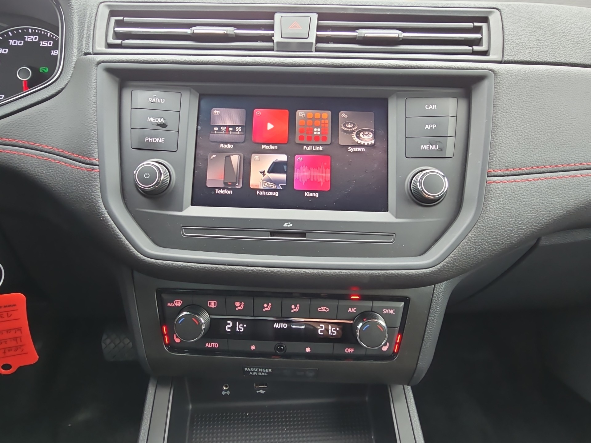 SEAT Ibiza 1.0 TSI 115 FR DSG-image-13