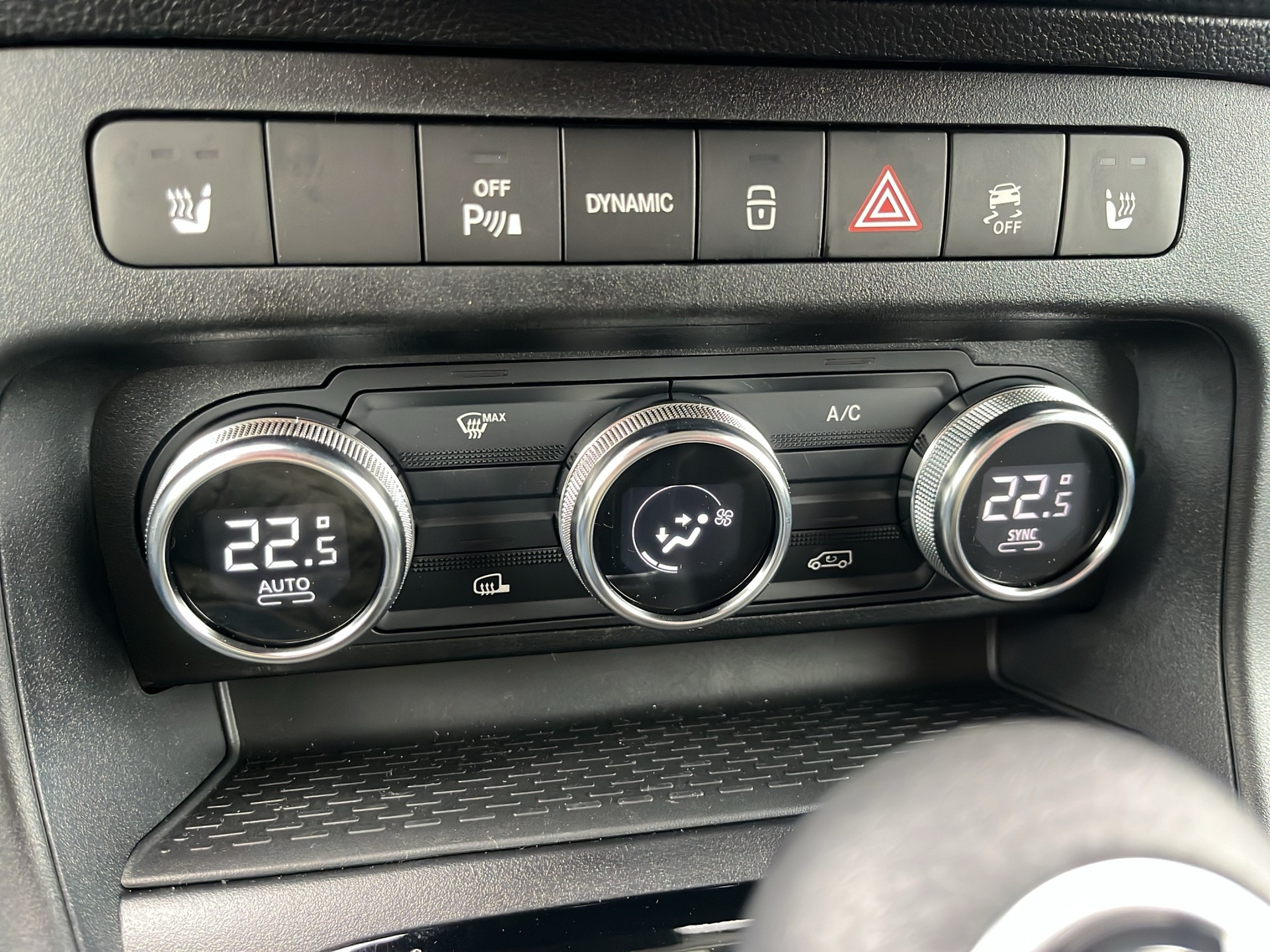 MERCEDES-BENZ eCitan 45kWh Select Lang eCitan 45kWh Select Lang *Länge 2, Rückfahrkamera, Schiebetür, Listenpreis Fr. 61'000.--*-image-19