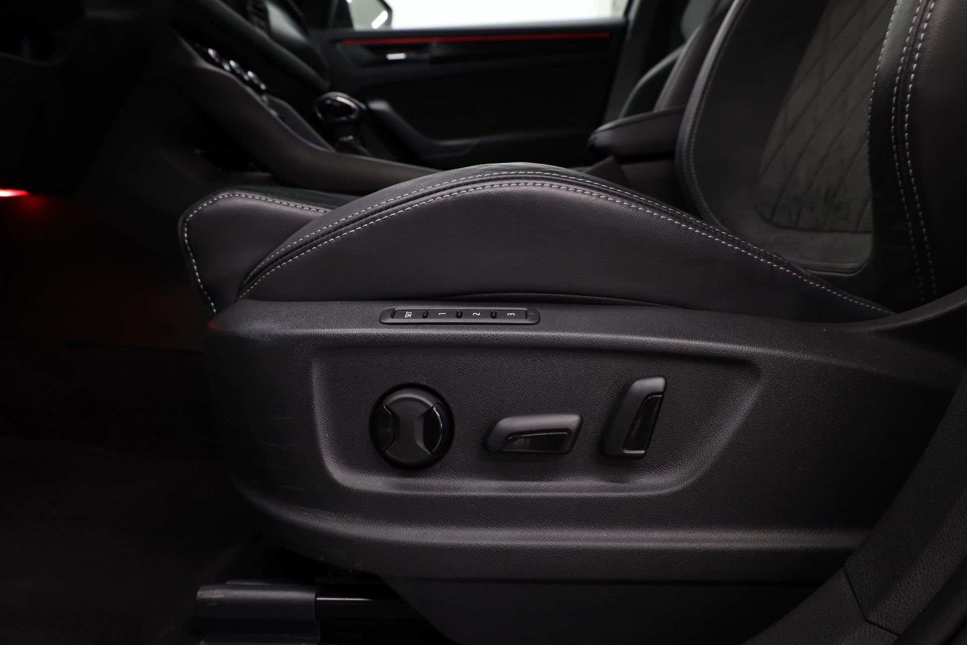 SKODA Kodiaq 2.0 TDI 200 Sportline DSG-image-22