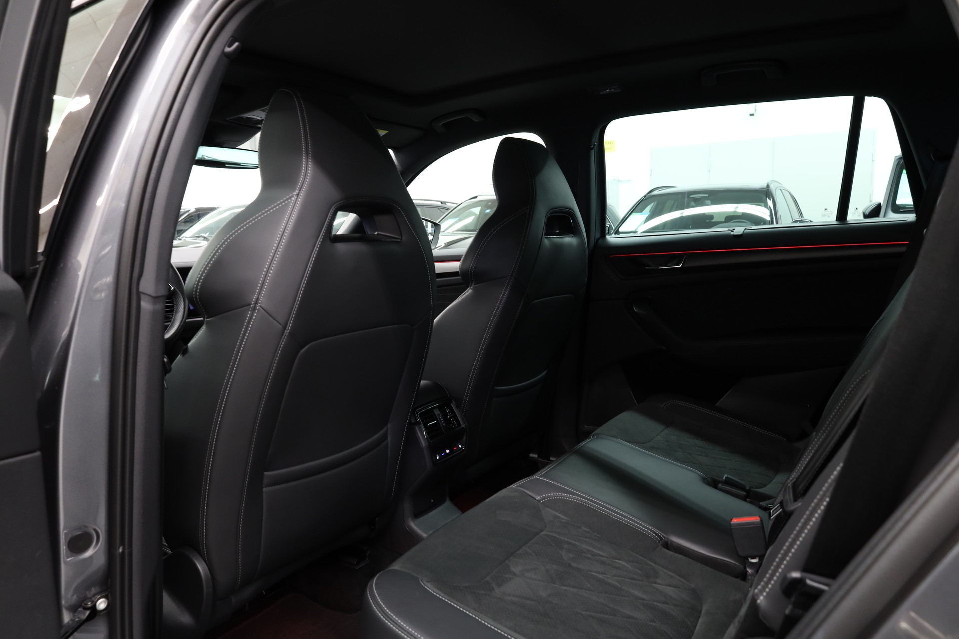 SKODA Kodiaq 2.0 TDI 200 Sportline DSG-image-26