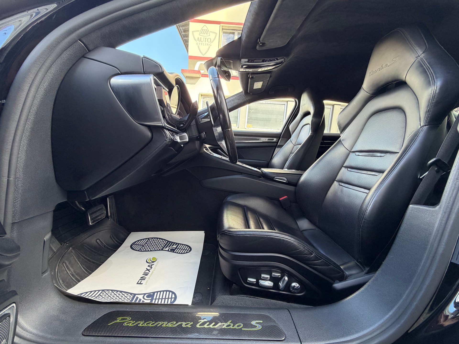 PORSCHE Panamera Turbo S E-Hybrid PDK-image-6