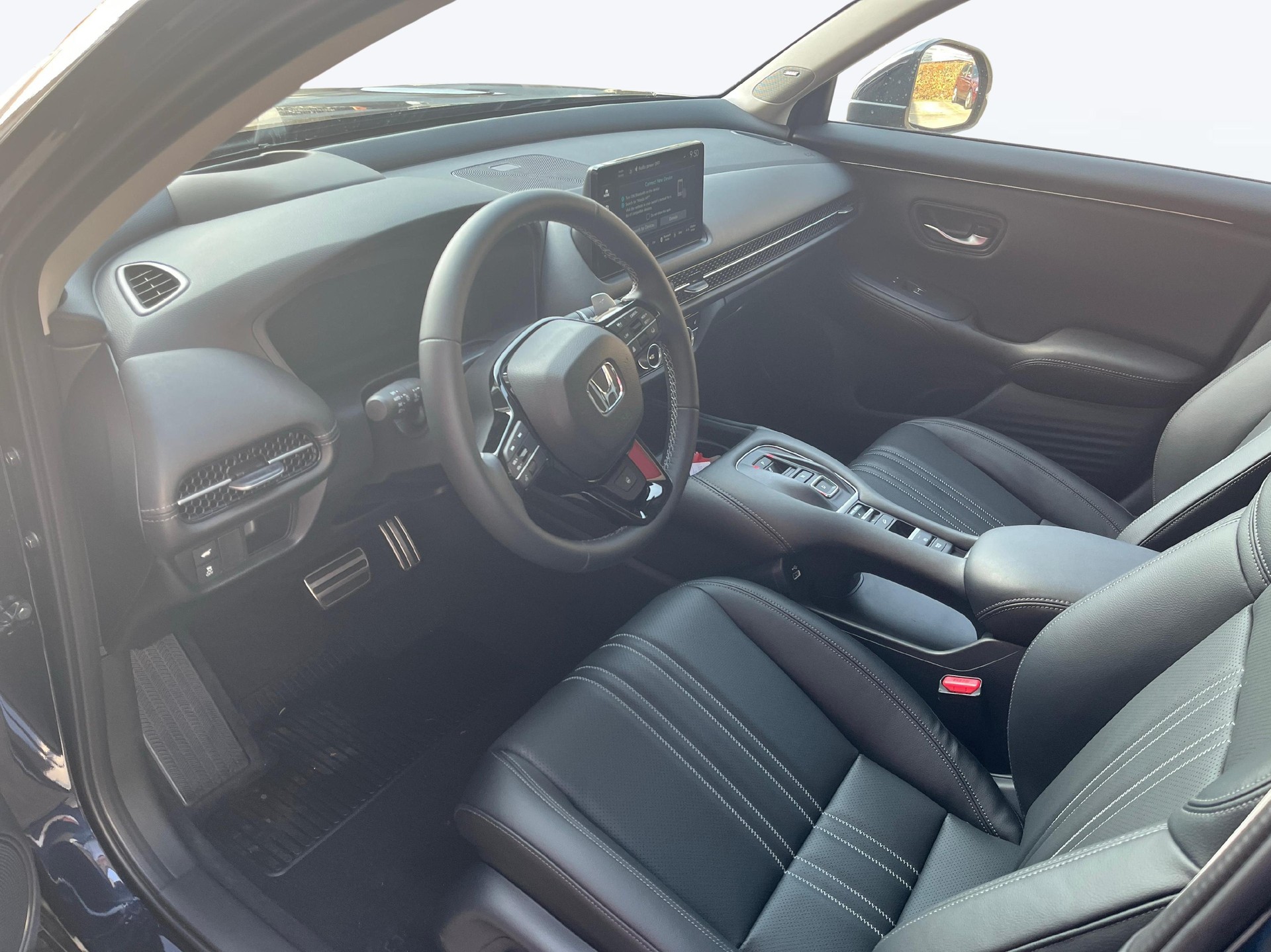 HONDA ZR-V 2.0 i-MMD Advance - mit Aktionsleasing 1.9% und 8 Jahren Garantie!-image-9