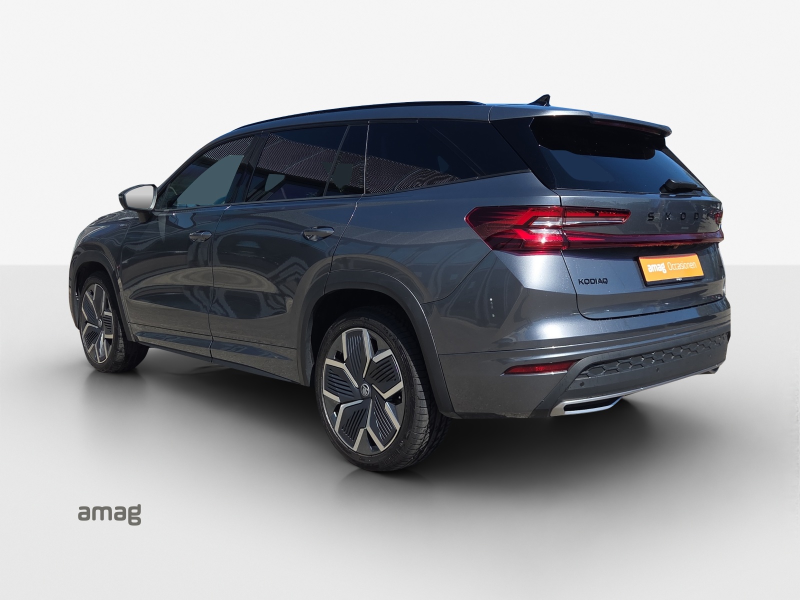 SKODA Kodiaq 2.0 TDI Sportline 4x4-image-2