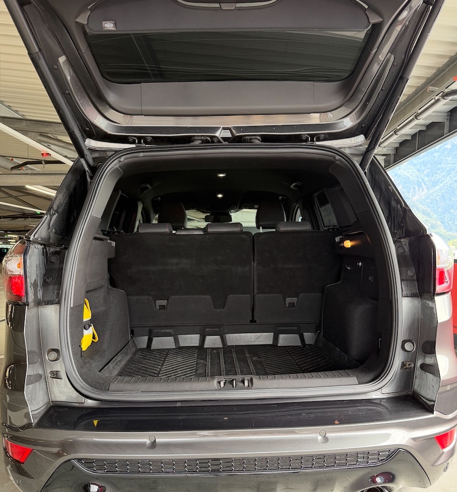 FORD Kuga 2.0 TDCi ST Line 4WD-image-4