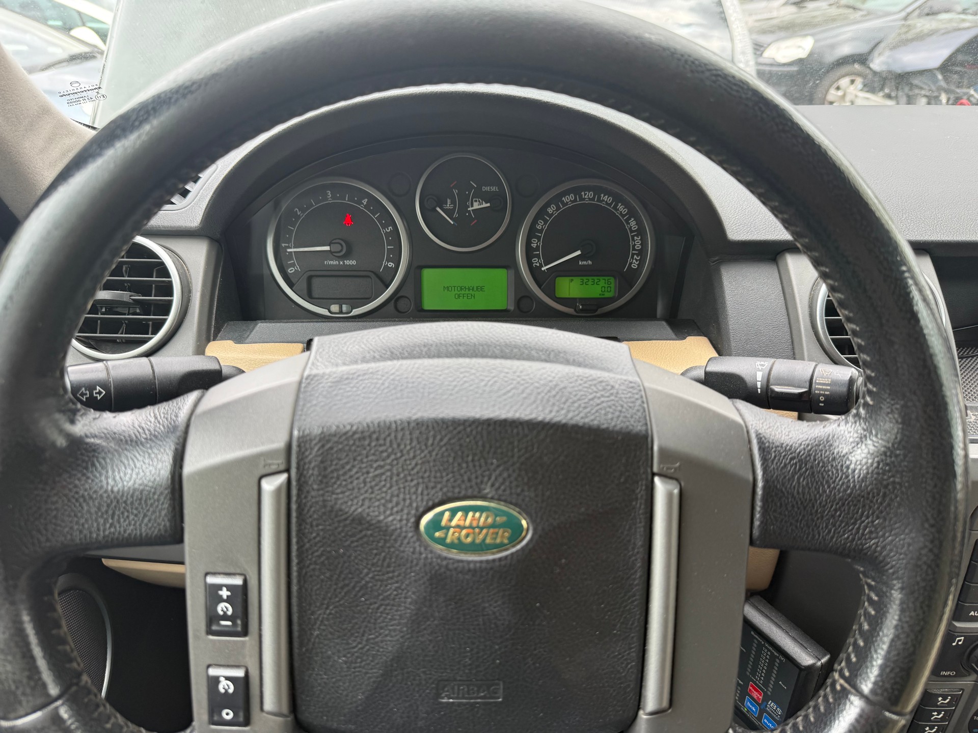 LAND ROVER Discovery 2.7d V6 S-image-11