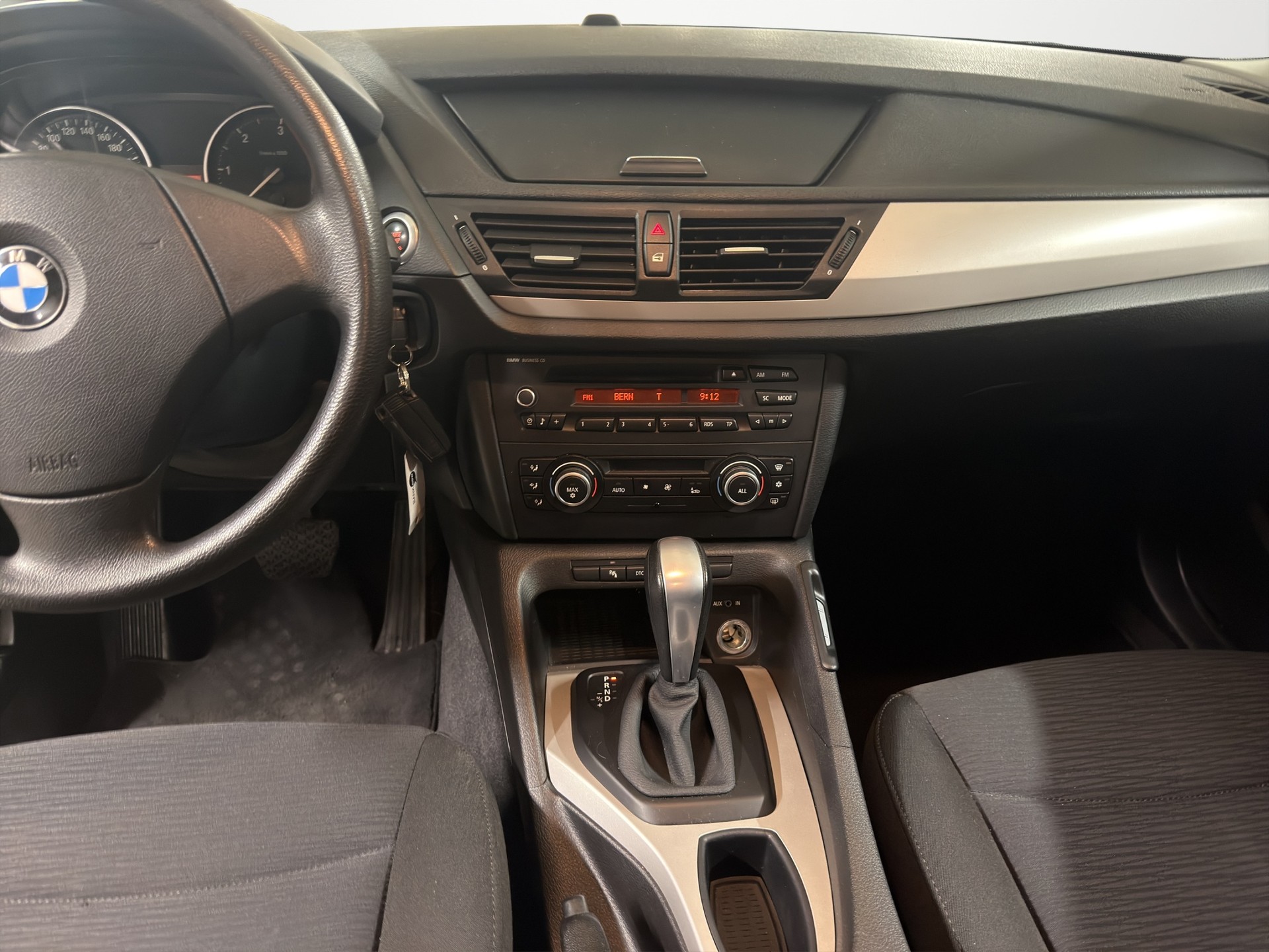 BMW X1 xDrive 20d Steptronic-image-11