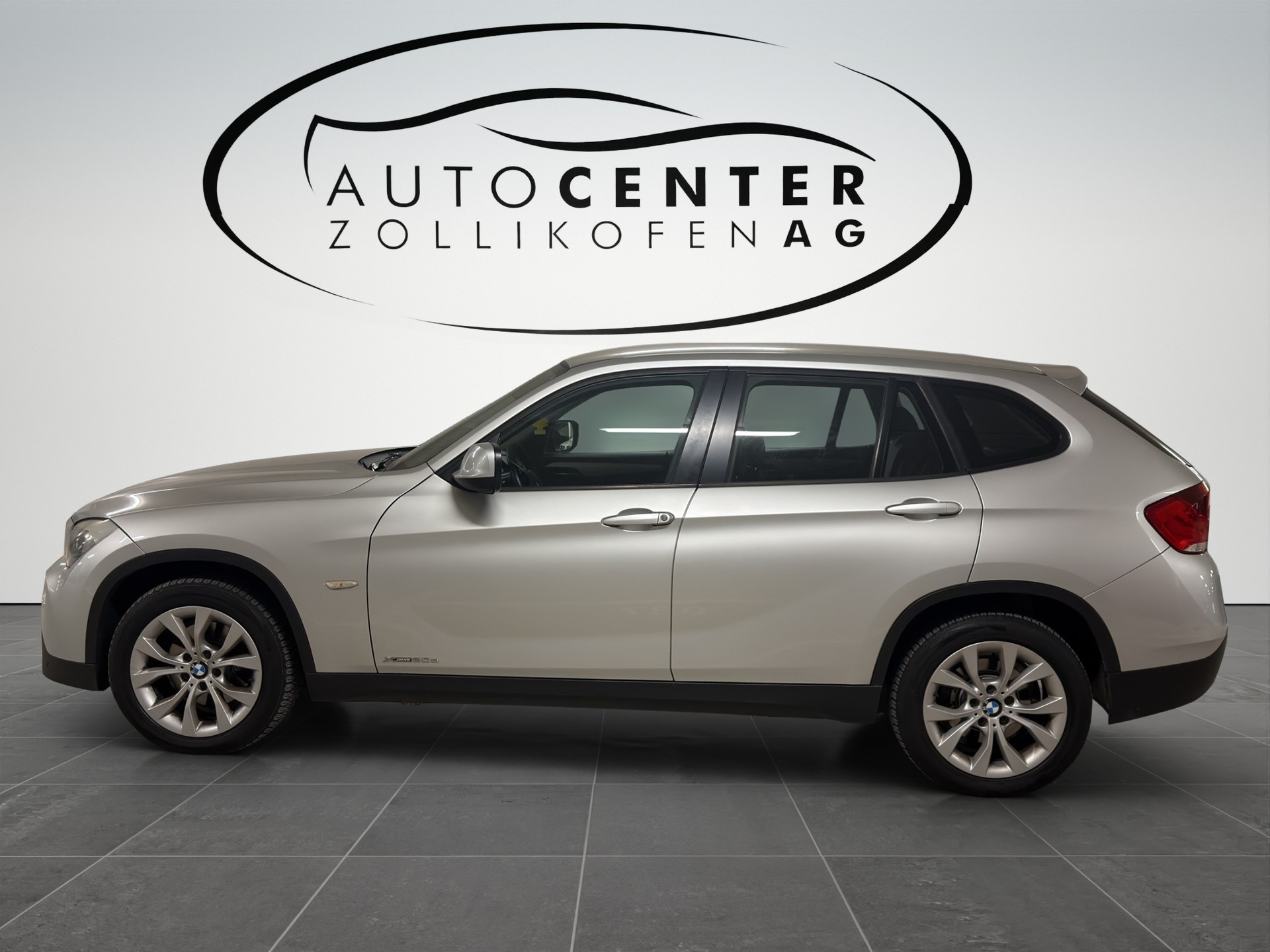 BMW X1 xDrive 20d Steptronic-image-4