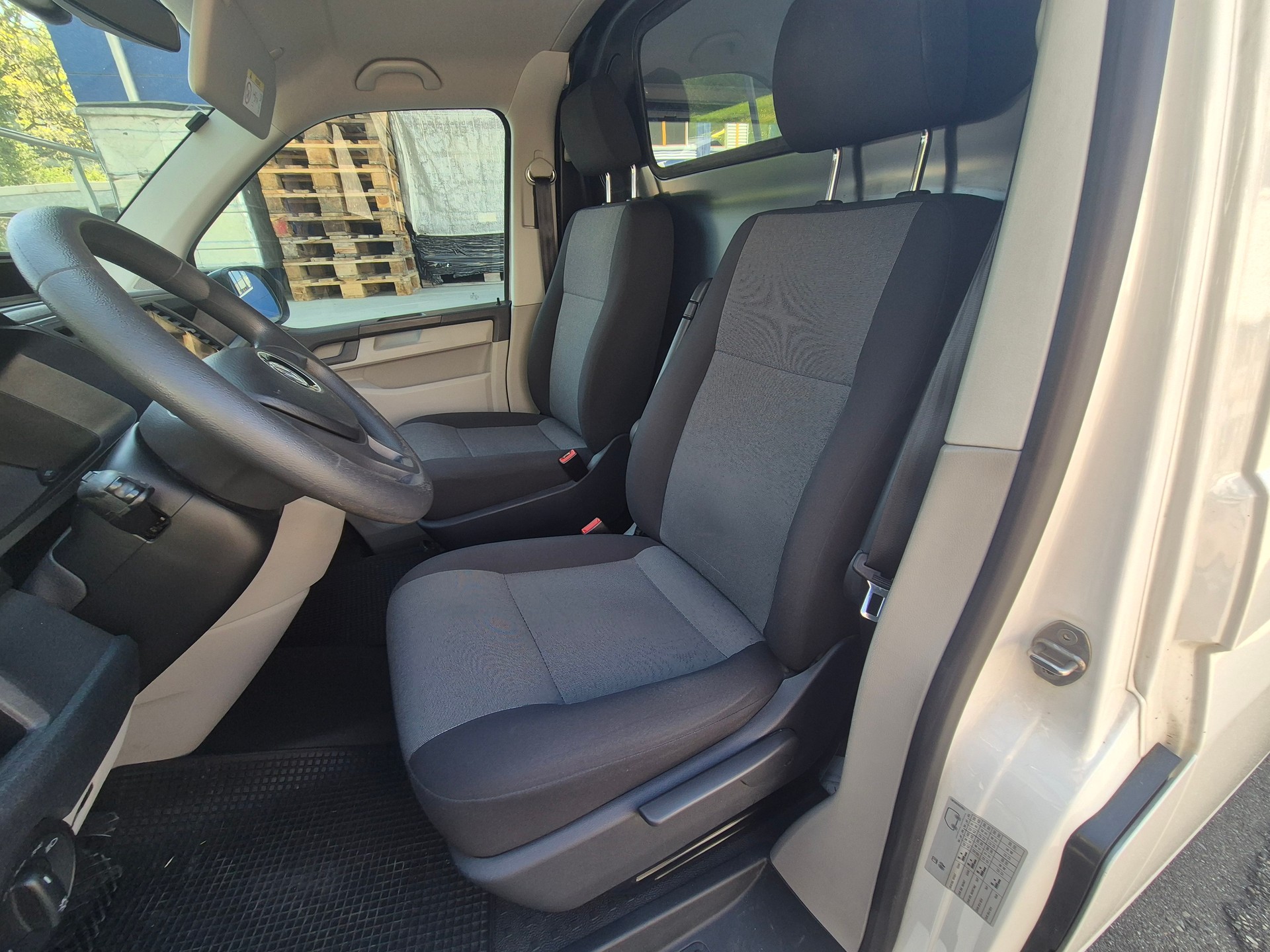 VW T6 Automat MFK Top 1 Hand Klima Fix Preis-image-7