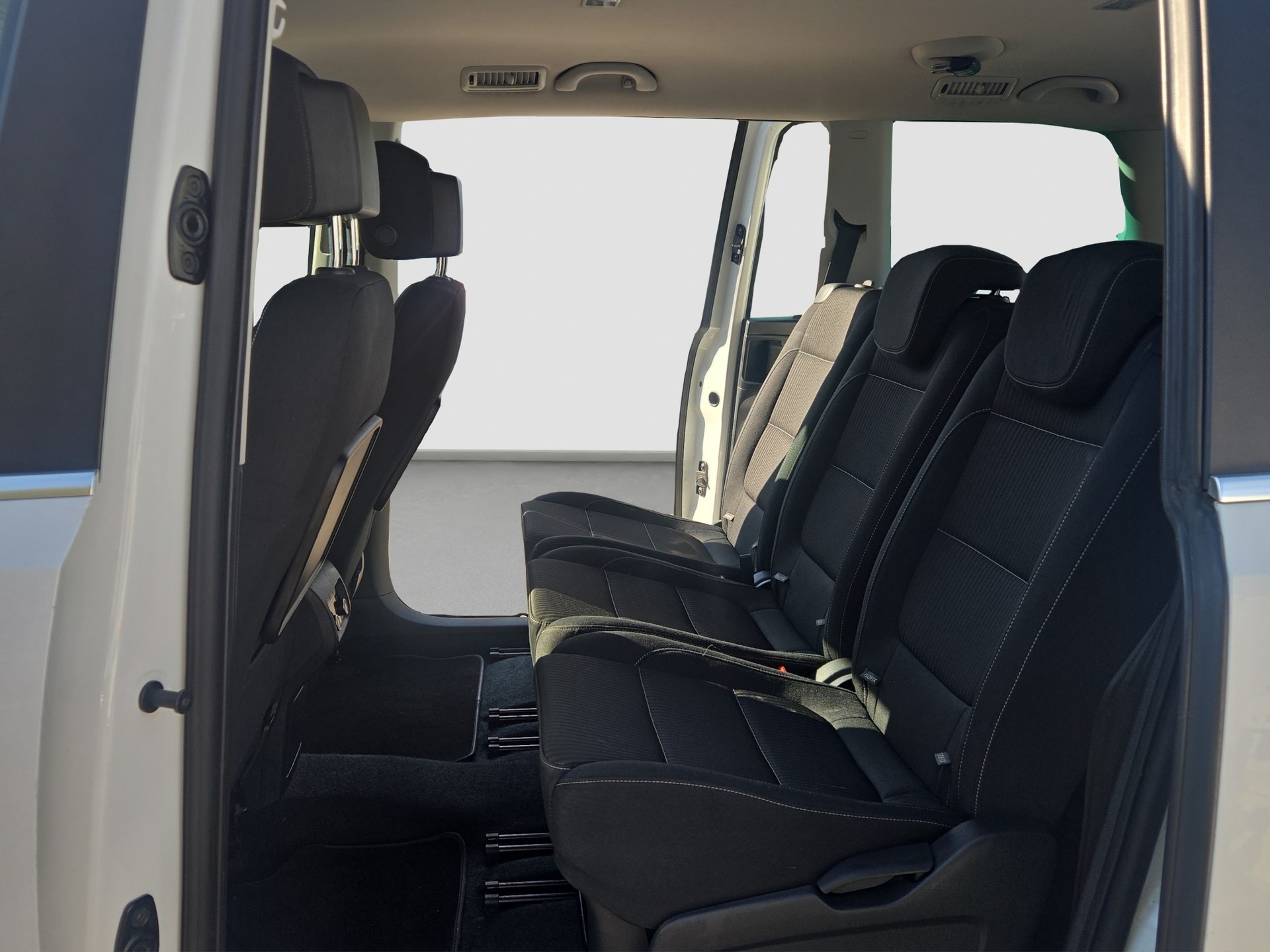 SEAT Alhambra 2.0 TDI Reference ITECH 4x4-image-9